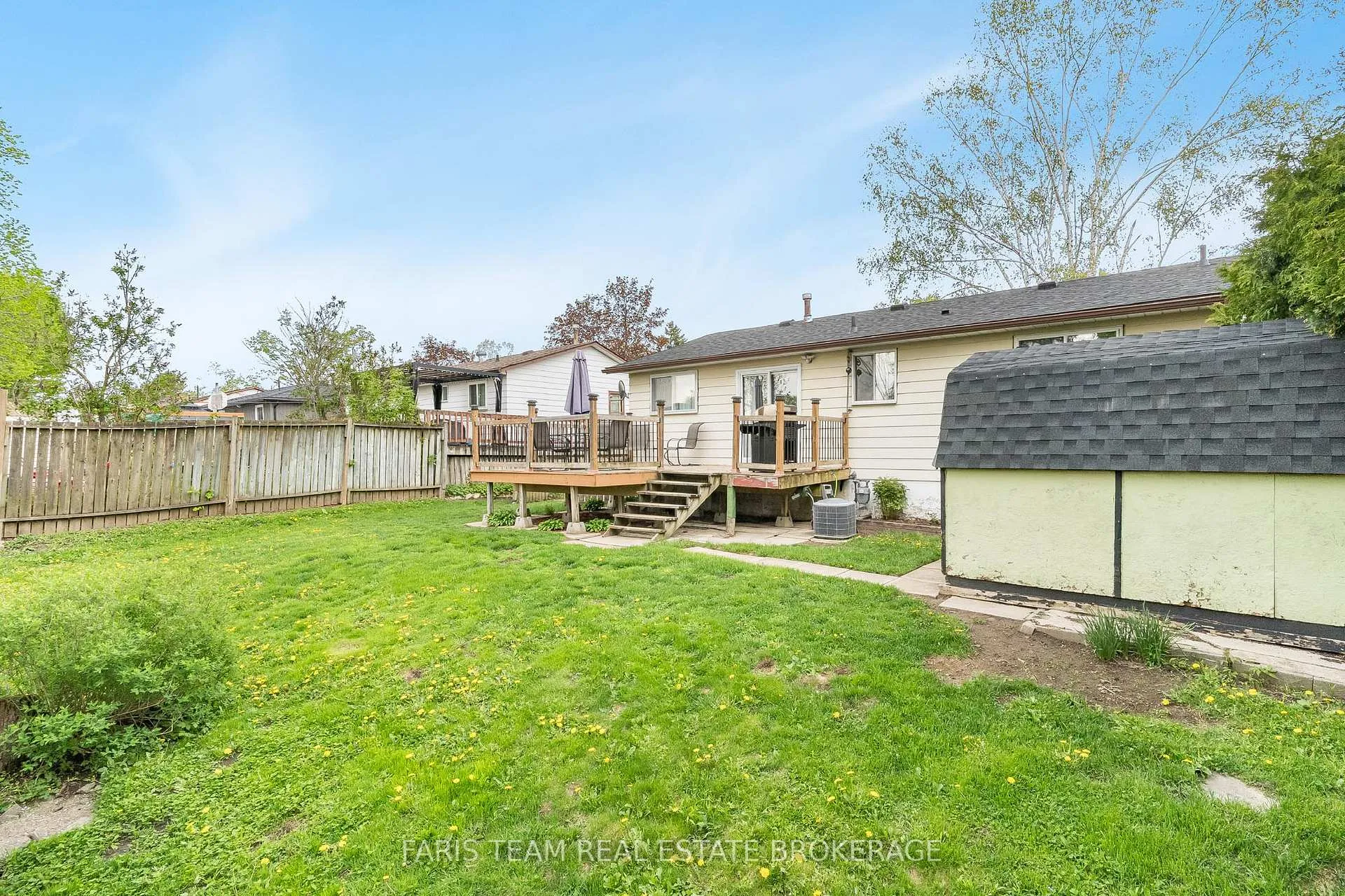 Photo 36 of 231 Chaingate Drive, Midland — HOMEH