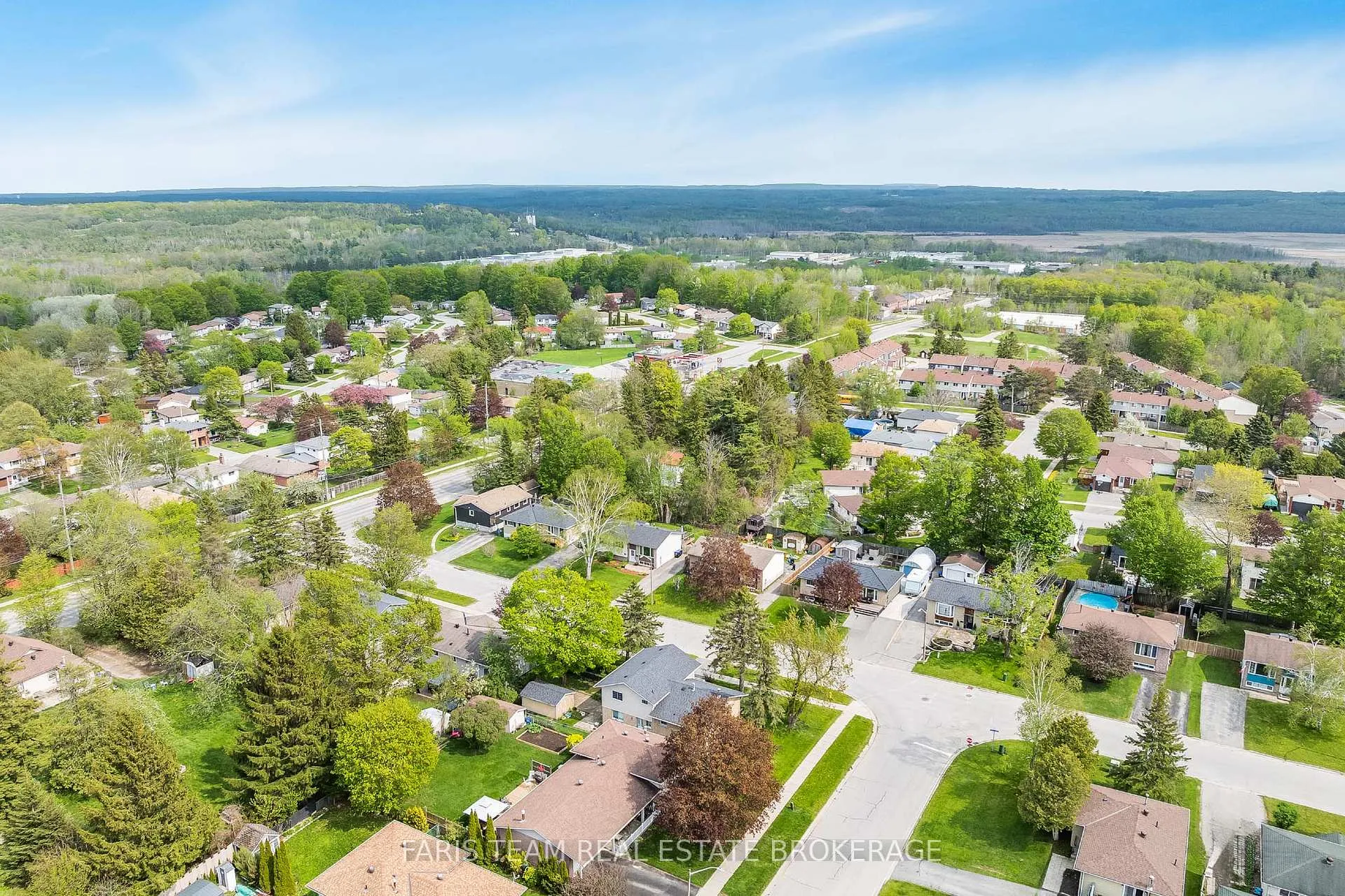 Photo 39 of 231 Chaingate Drive, Midland — HOMEH
