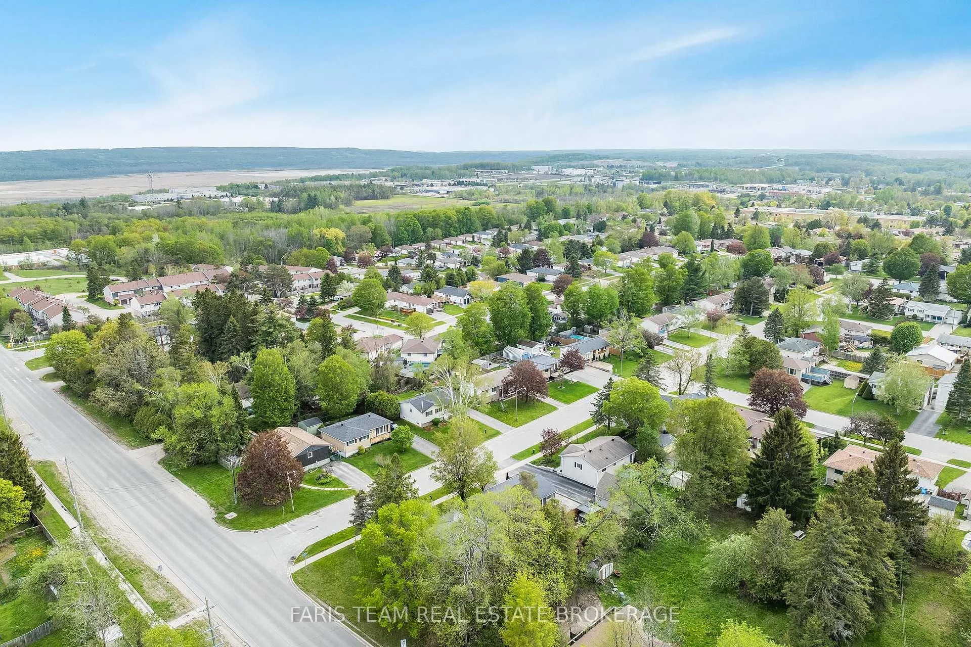 Photo 40 of 231 Chaingate Drive, Midland — HOMEH