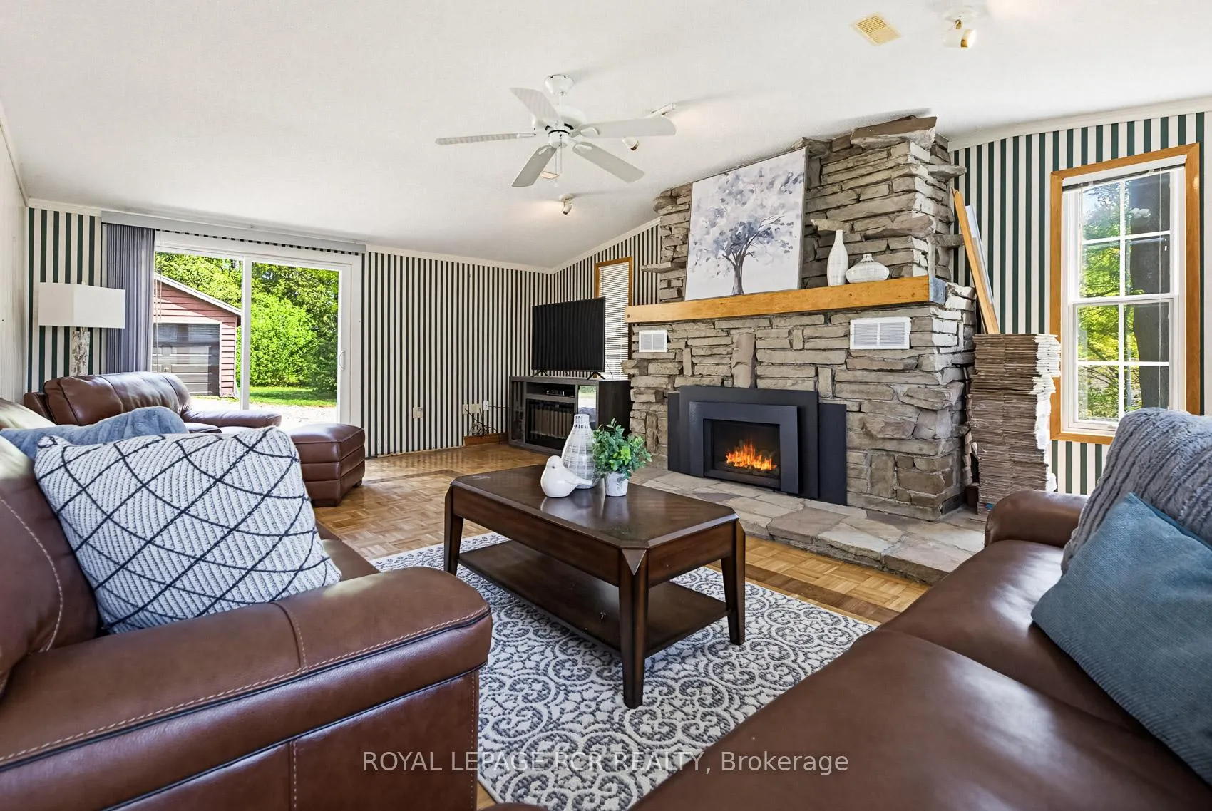 Photo 12 of 55 County Rd 16 (Veterans Way), Orangeville — HOMEH
