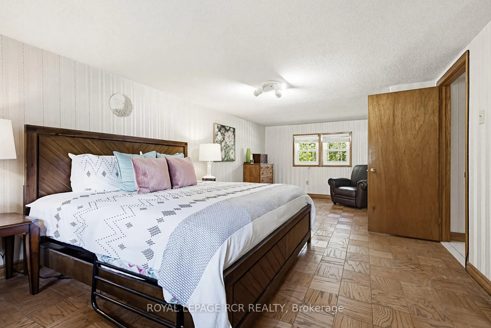 Photo 17 of 55 County Rd 16 (Veterans Way), Orangeville — HOMEH