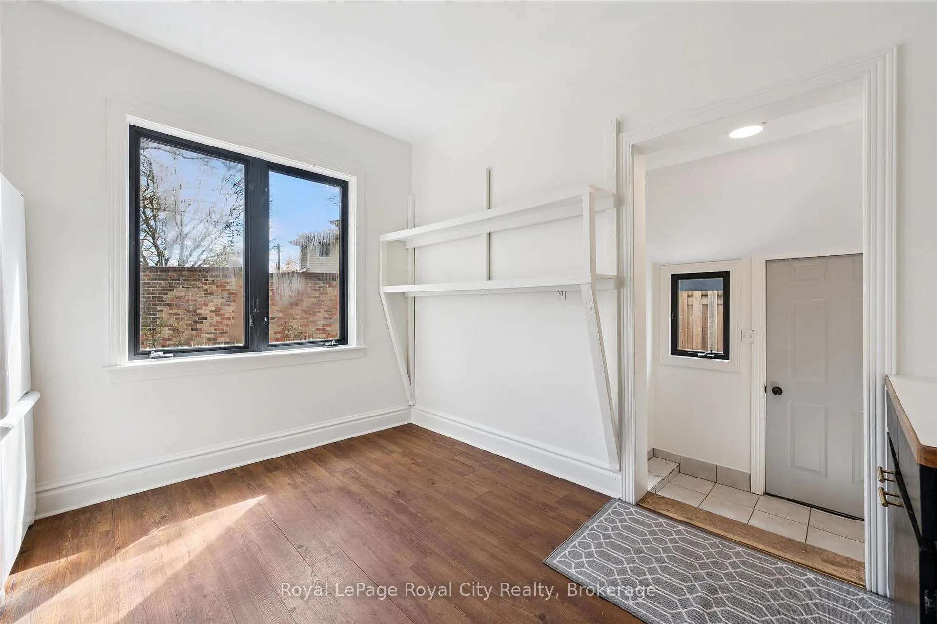 Photo 20 of 199 Neeve Street, Guelph, St. Patrick's Ward — HOMEH