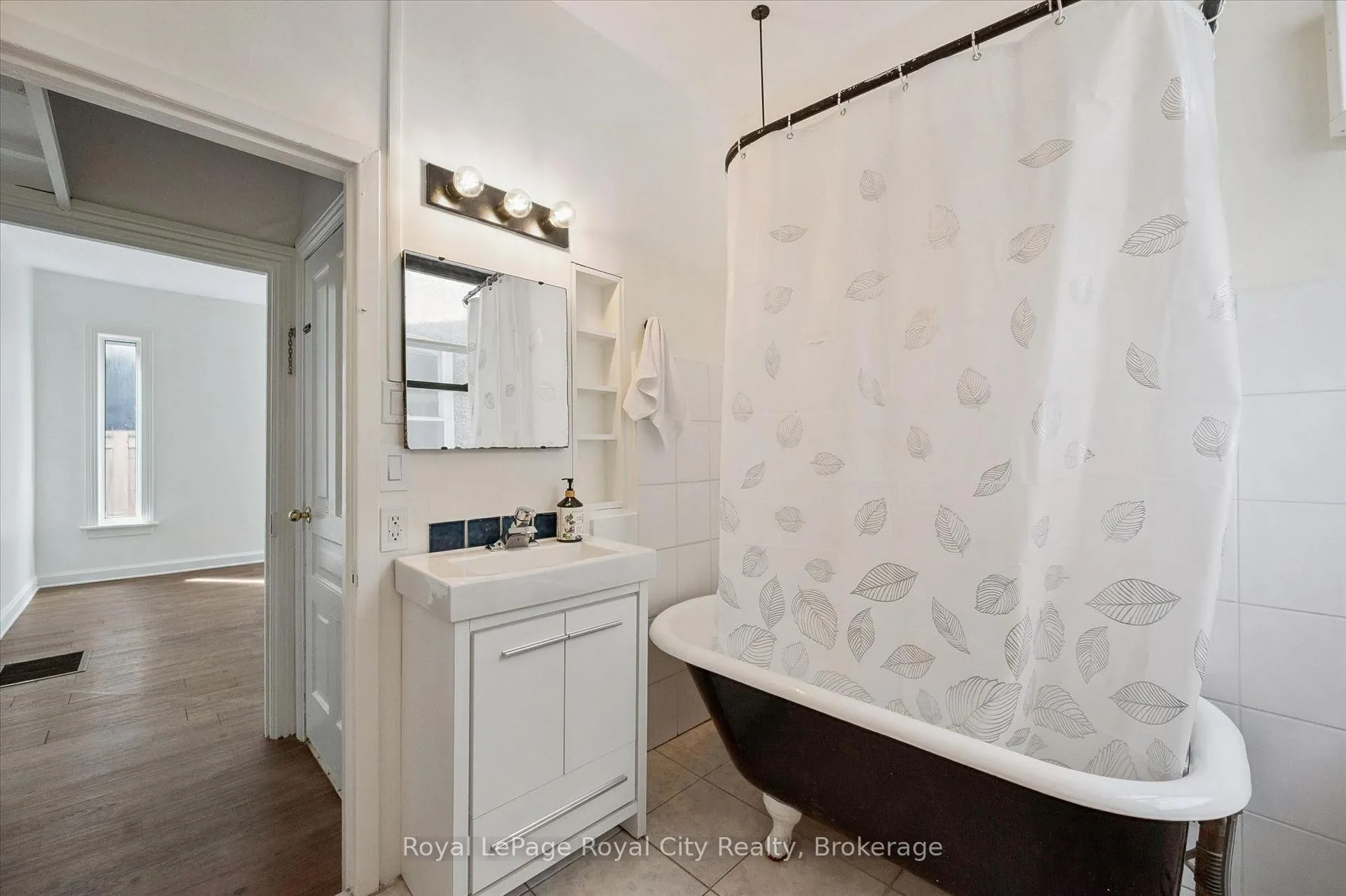 Photo 31 of 199 Neeve Street, Guelph, St. Patrick's Ward — HOMEH