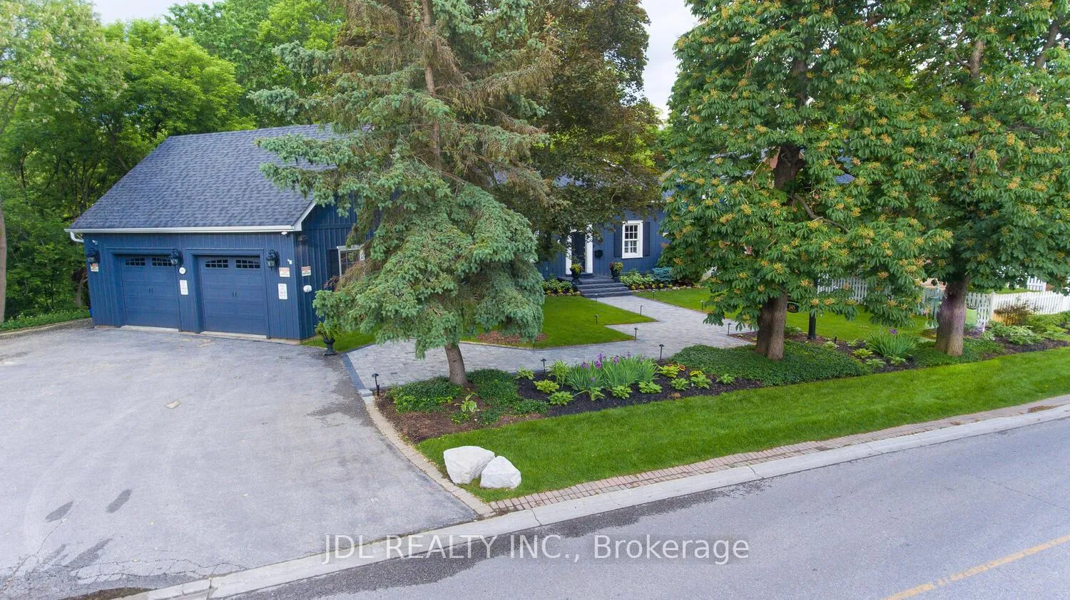 Photo 8 of 145 Main Street, Markham, Unionville — HOMEH