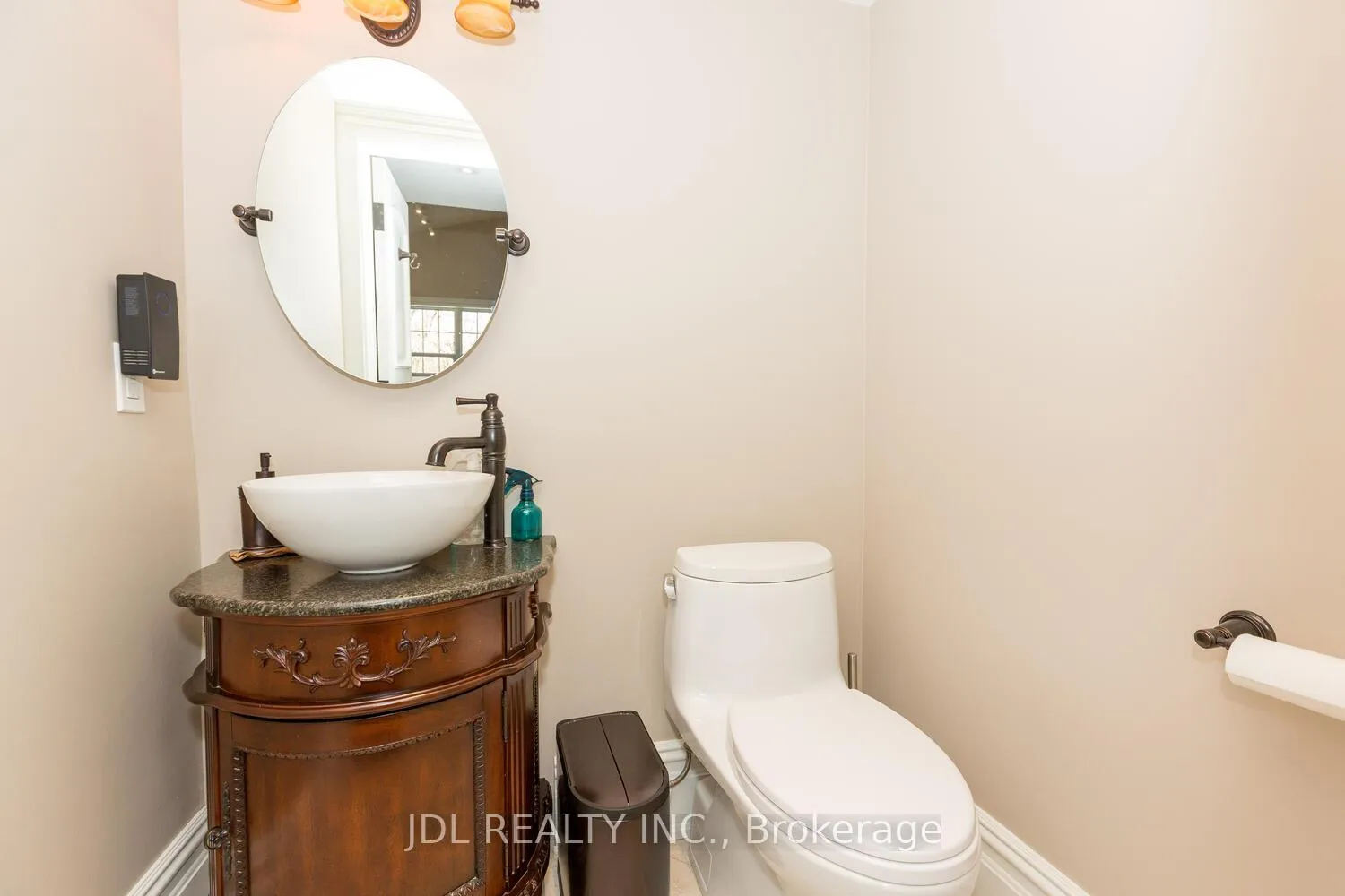 Photo 26 of 145 Main Street, Markham, Unionville — HOMEH