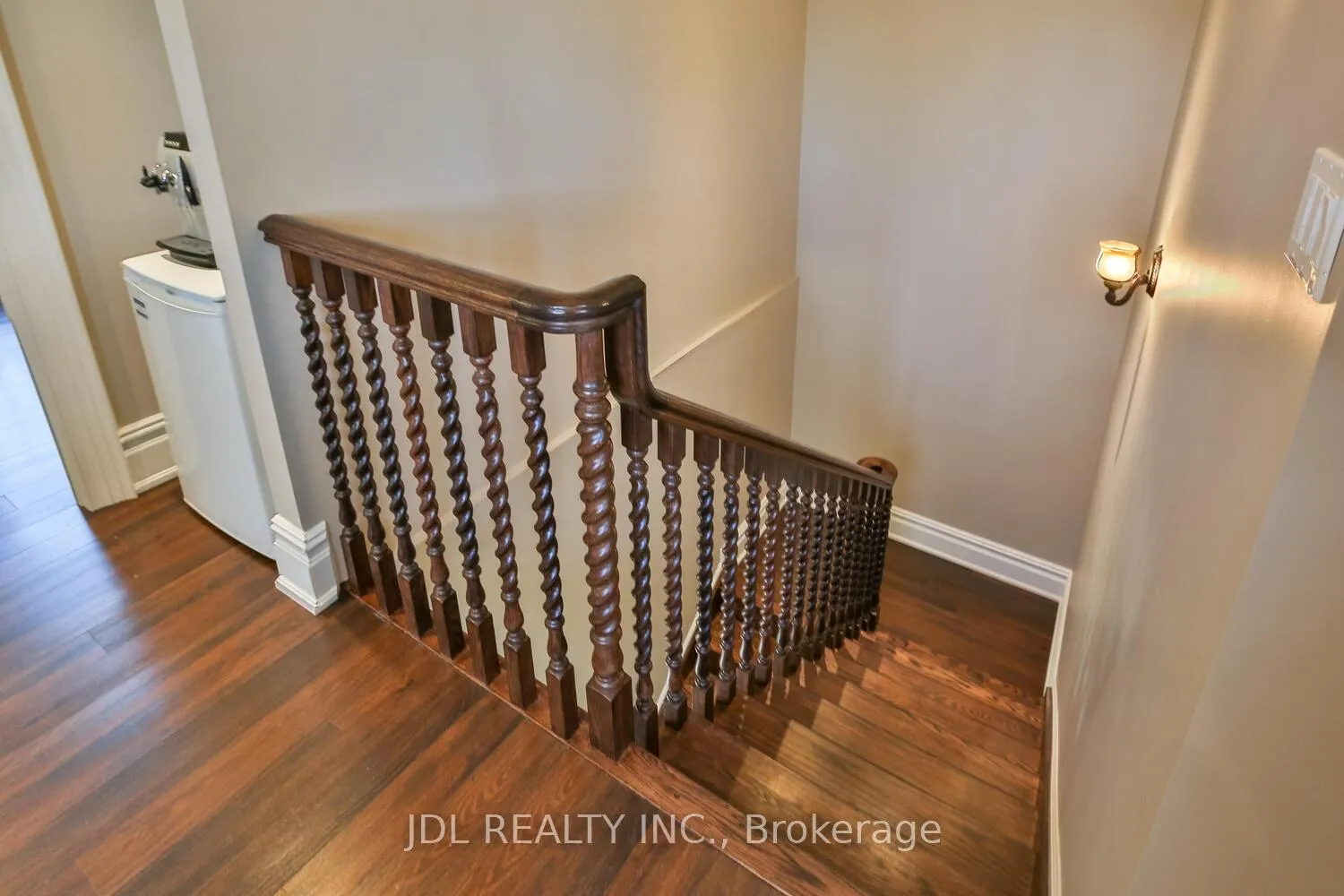 Photo 39 of 145 Main Street, Markham, Unionville — HOMEH