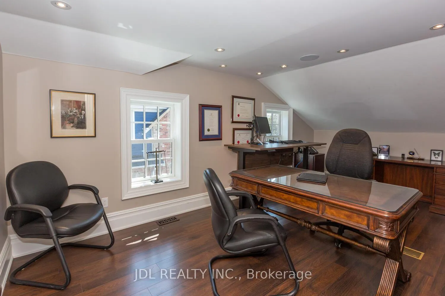 Photo 43 of 145 Main Street, Markham, Unionville — HOMEH