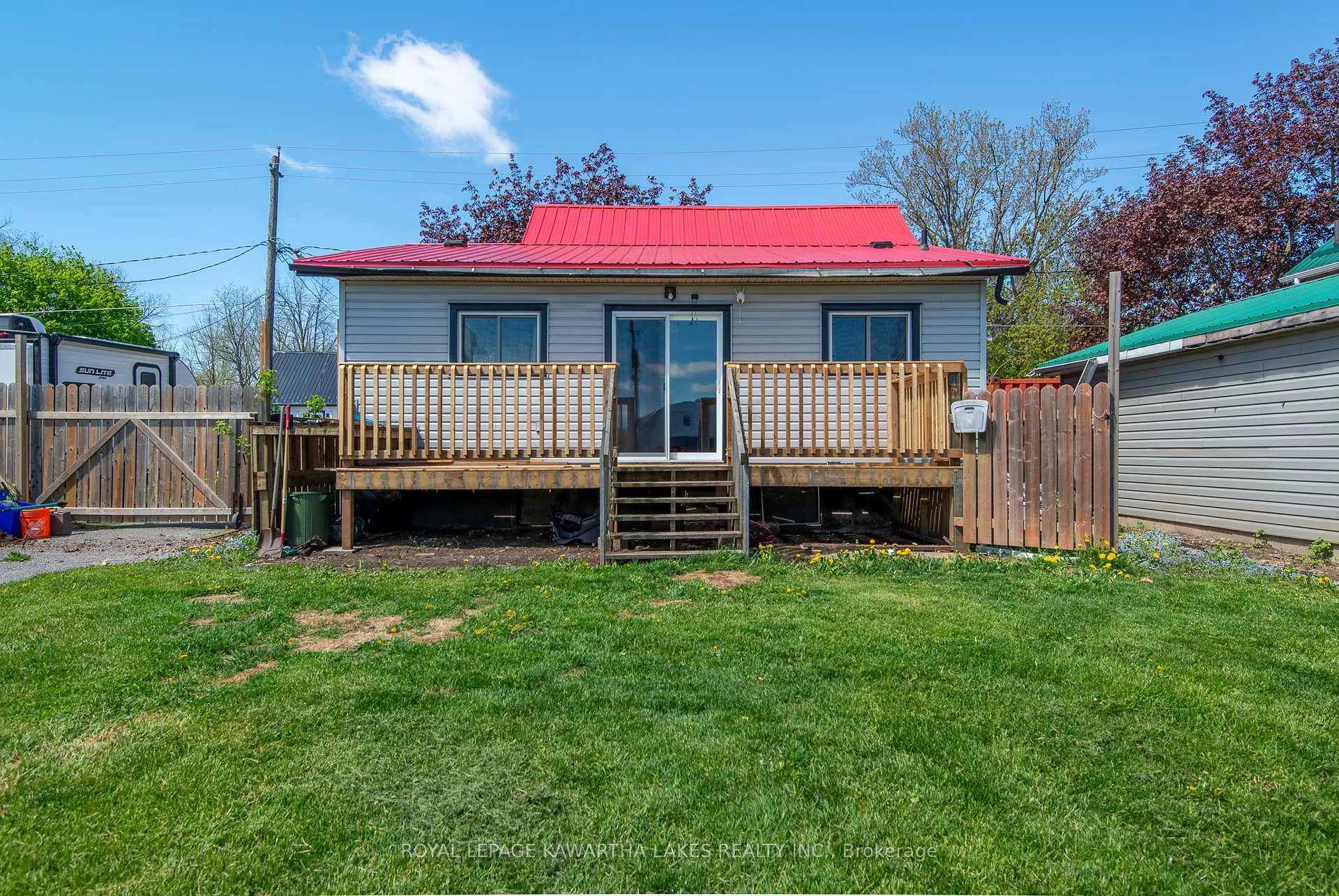 Photo 18 of 8 Wolfe Street, Kawartha Lakes, Lindsay — HOMEH