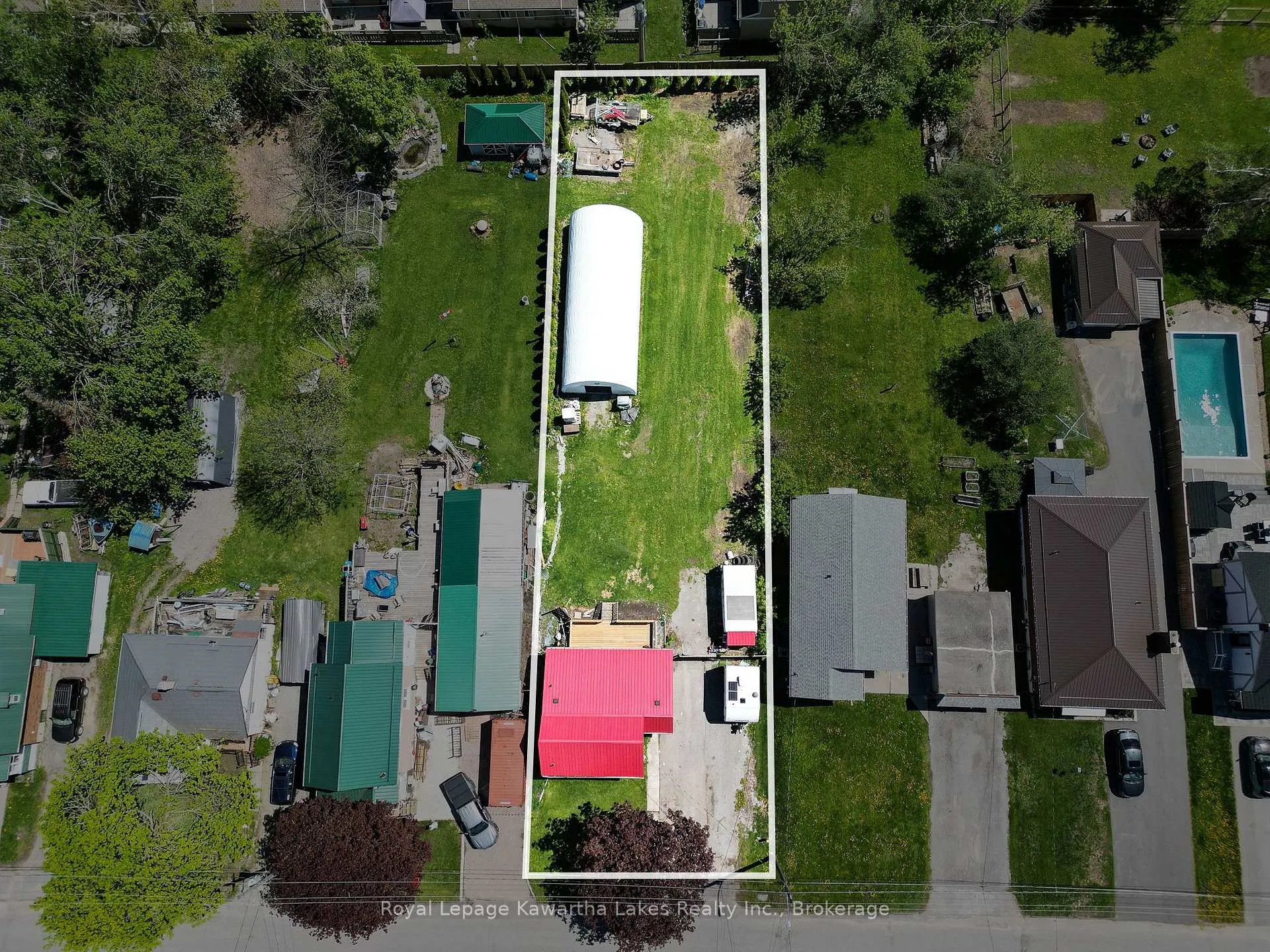 Photo 19 of 8 Wolfe Street, Kawartha Lakes, Lindsay — HOMEH