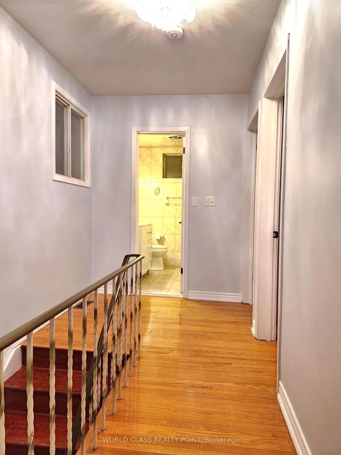 Photo 12 of 7 Cliff Street, Toronto, Rockcliffe-Smythe — HOMEH