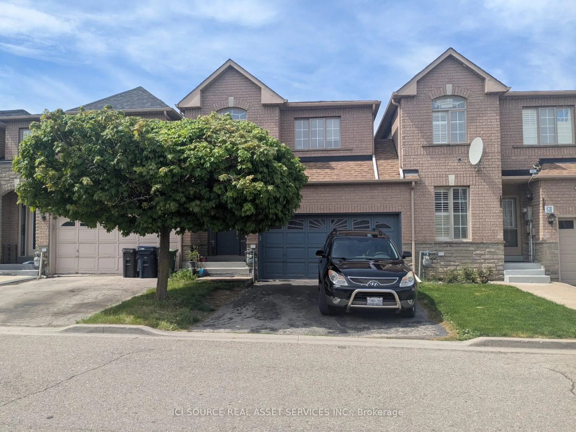 Photo 1 of 63C View Green Crescent, Etobicoke, West Humber-Clairville — HOMEH