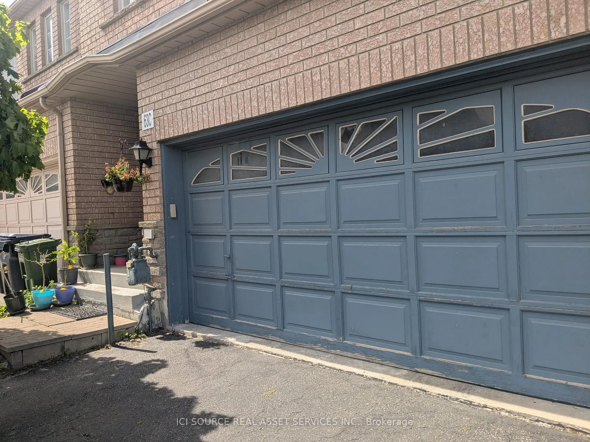 Photo 3 of 63C View Green Crescent, Etobicoke, West Humber-Clairville — HOMEH