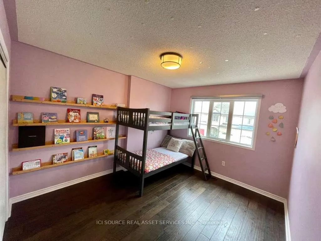 Photo 17 of 63C View Green Crescent, Etobicoke, West Humber-Clairville — HOMEH