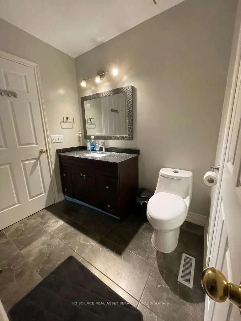 Photo 21 of 63C View Green Crescent, Etobicoke, West Humber-Clairville — HOMEH