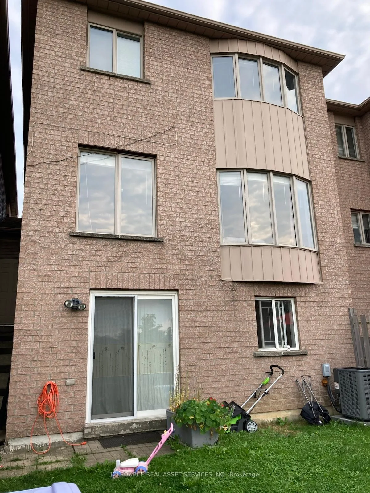 Photo 24 of 63C View Green Crescent, Etobicoke, West Humber-Clairville — HOMEH