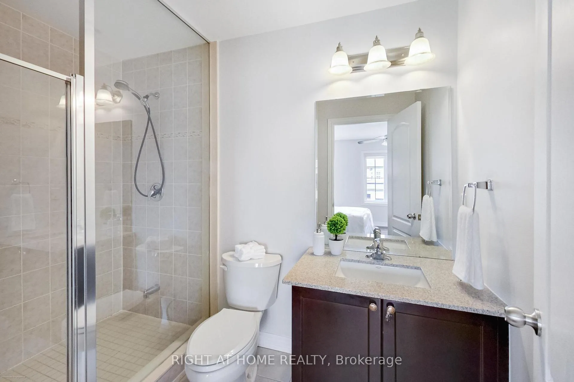 Photo 28 of 300 McGibbon Drive, Milton, Clarke — HOMEH