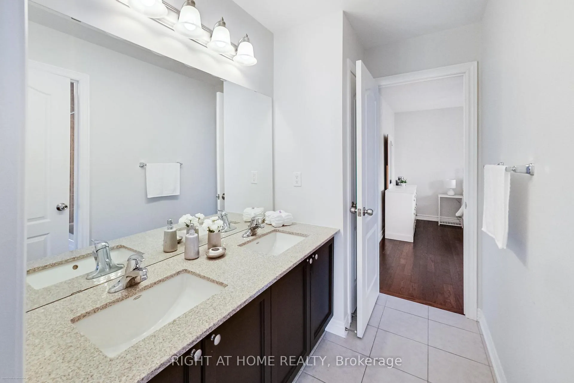 Photo 31 of 300 McGibbon Drive, Milton, Clarke — HOMEH