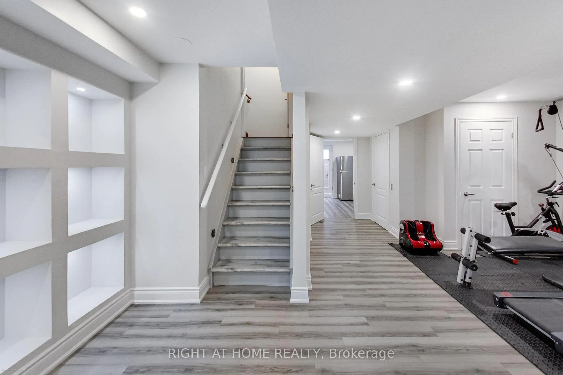 Photo 35 of 300 McGibbon Drive, Milton, Clarke — HOMEH