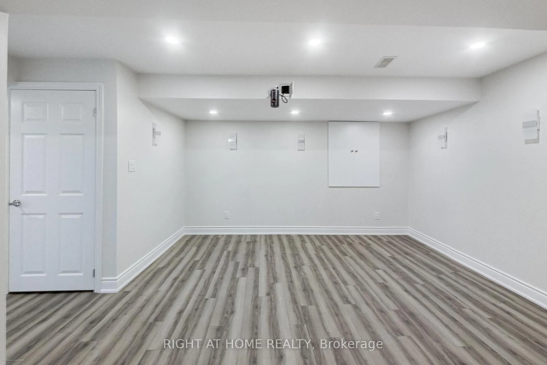 Photo 37 of 300 McGibbon Drive, Milton, Clarke — HOMEH