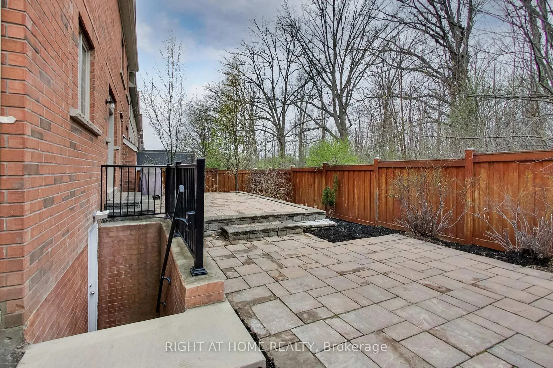 Photo 43 of 300 McGibbon Drive, Milton, Clarke — HOMEH