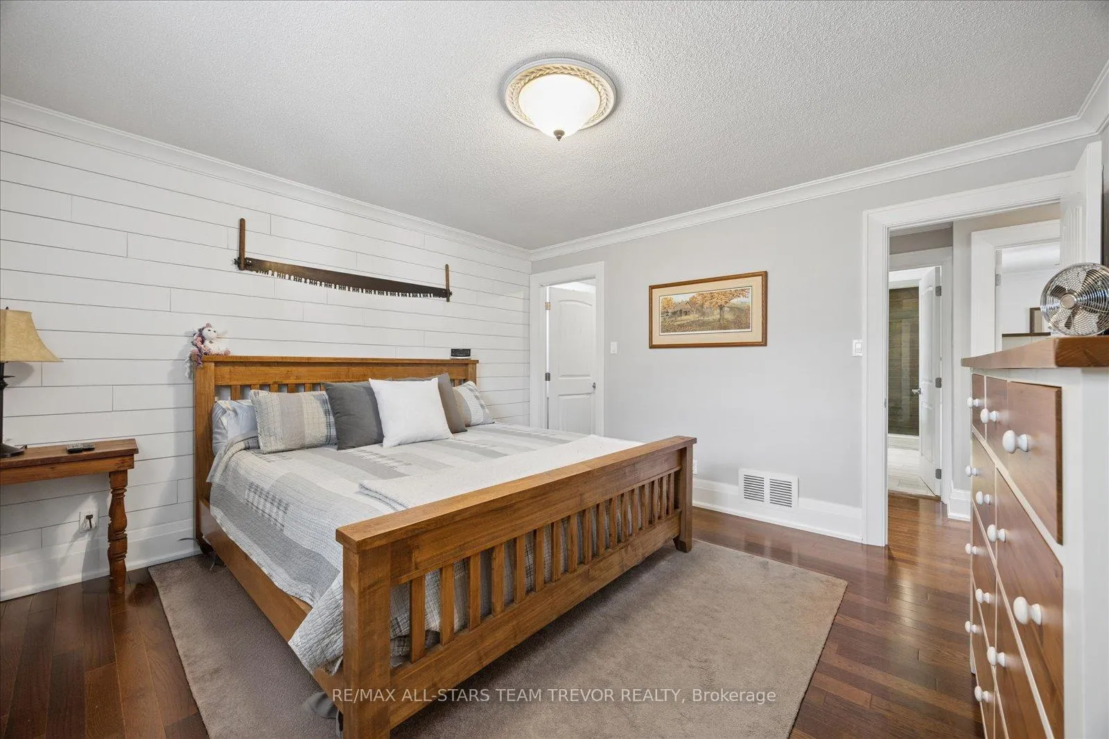 Photo 17 of 43 Main Street, Georgina, Pefferlaw — HOMEH