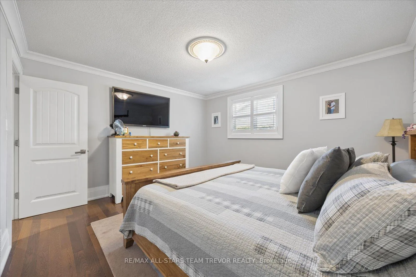 Photo 18 of 43 Main Street, Georgina, Pefferlaw — HOMEH