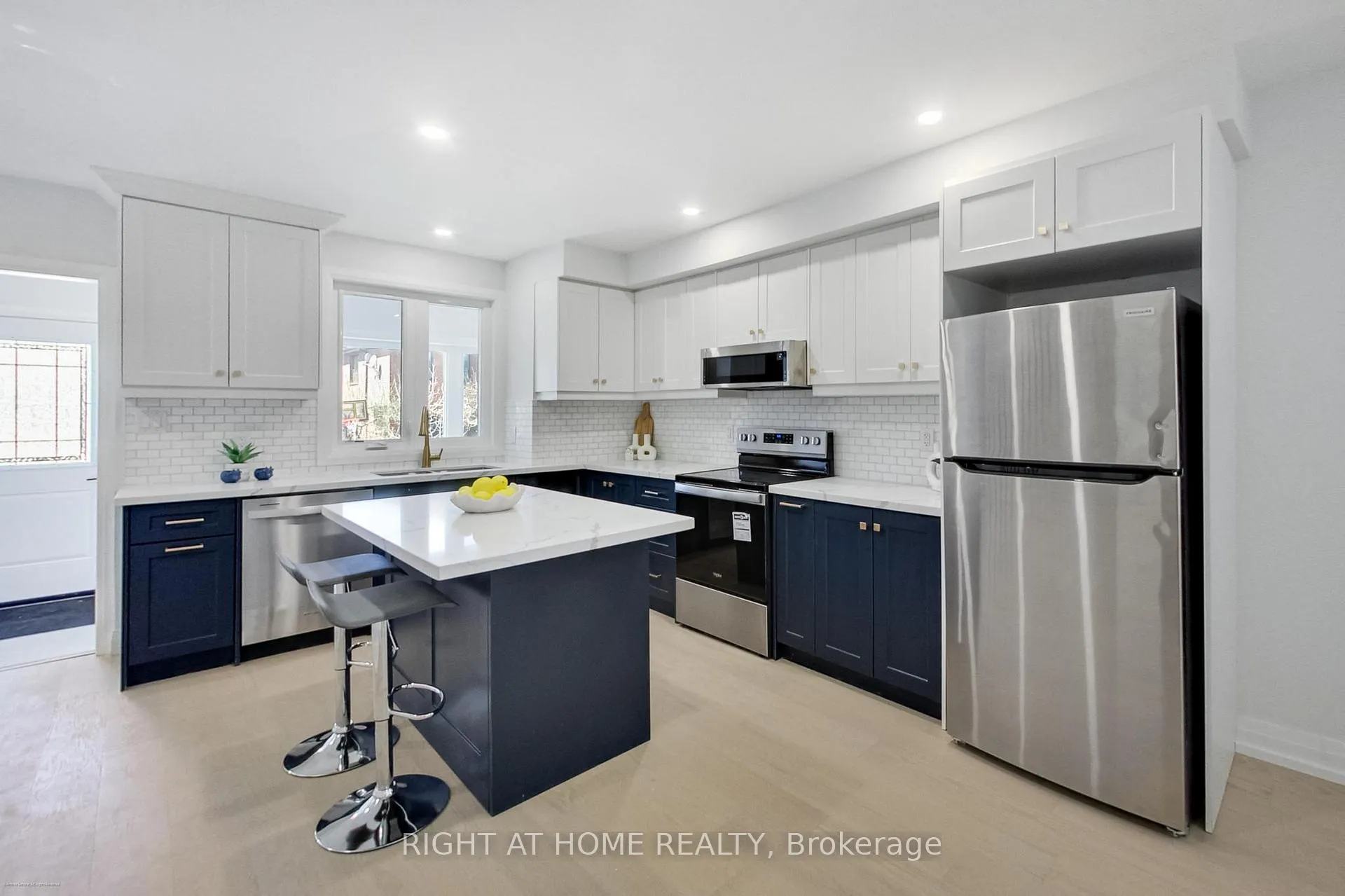 Photo 2 of 259 Robina Avenue, Toronto, Oakwood Village — HOMEH