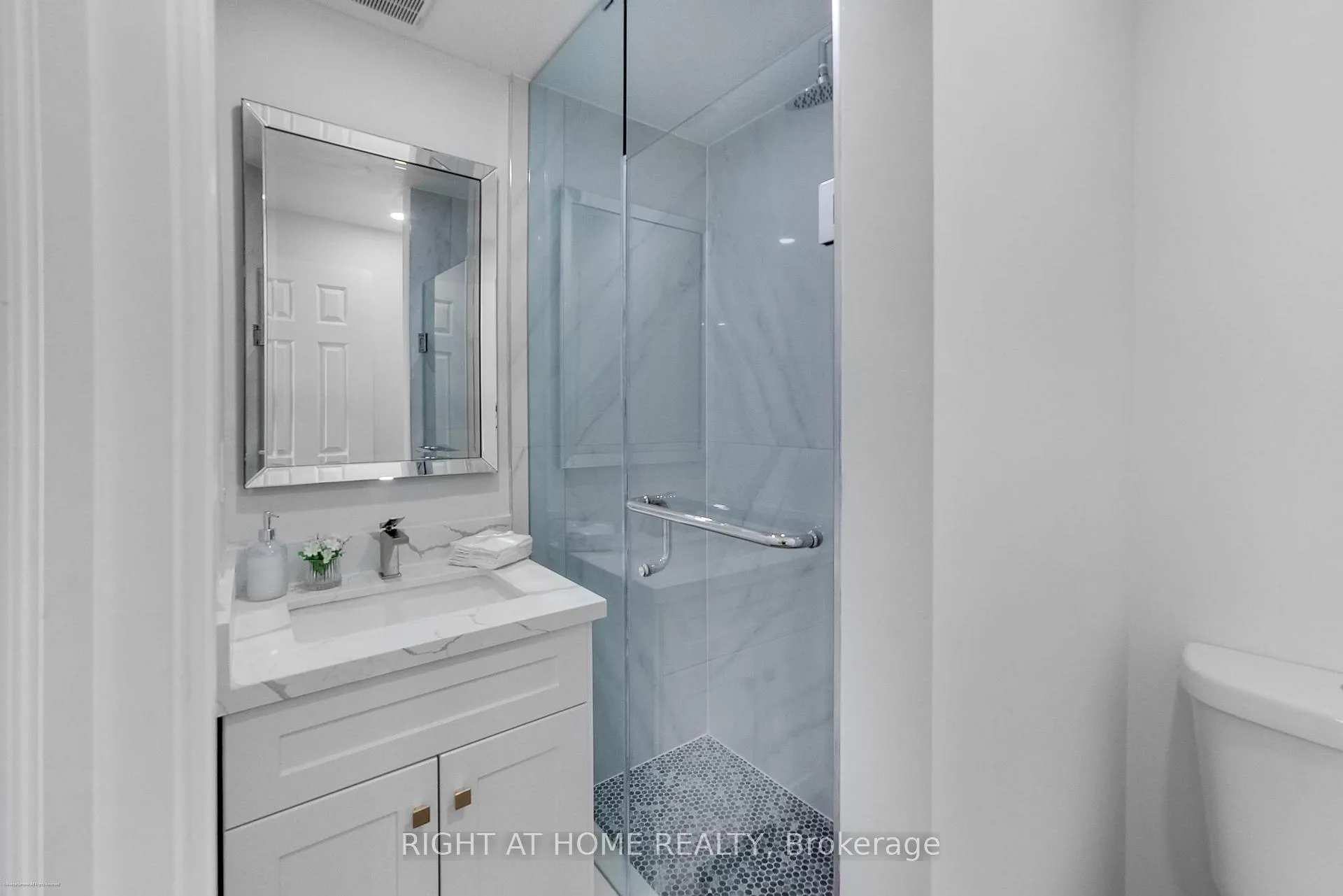 Photo 12 of 259 Robina Avenue, Toronto, Oakwood Village — HOMEH