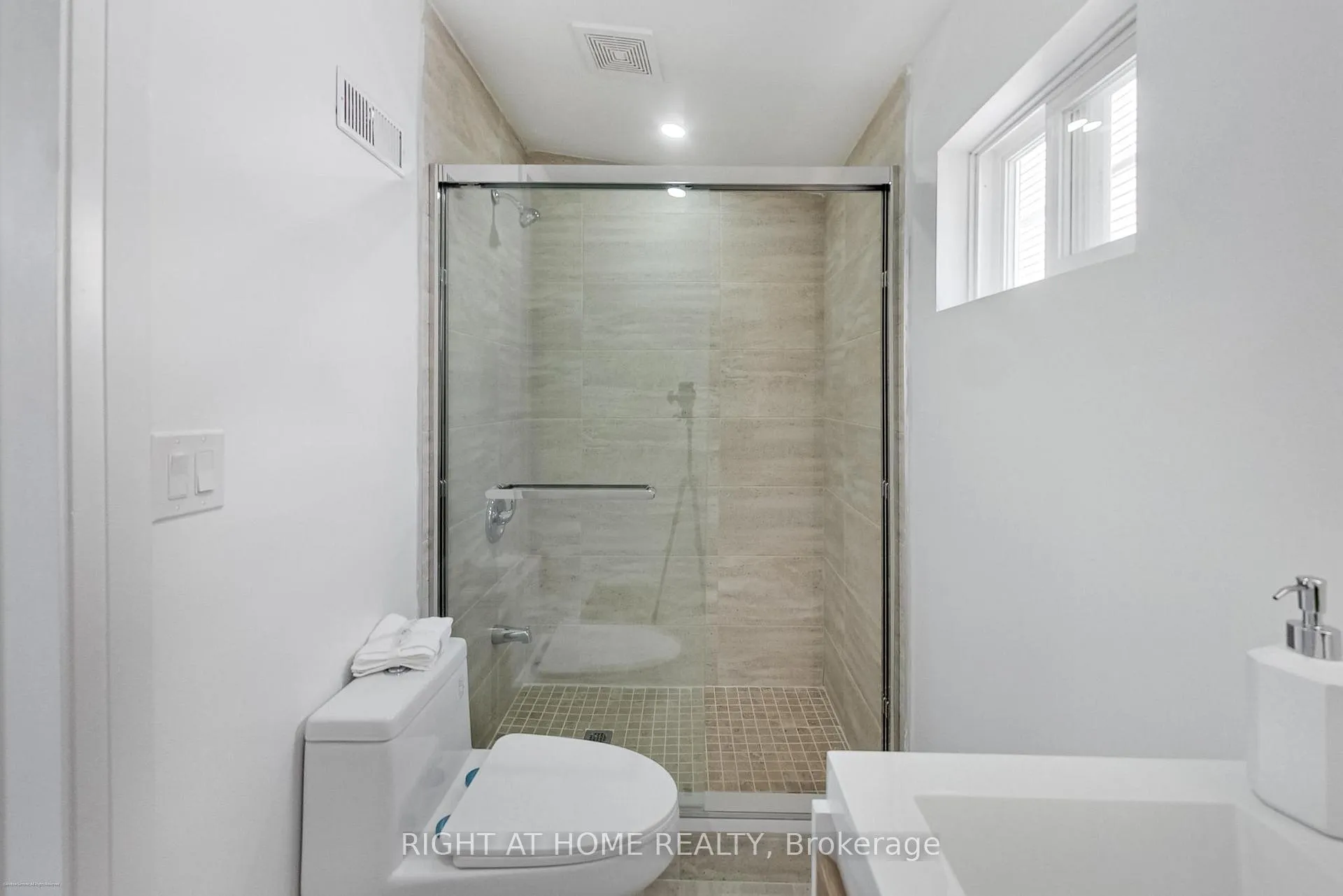 Photo 17 of 259 Robina Avenue, Toronto, Oakwood Village — HOMEH