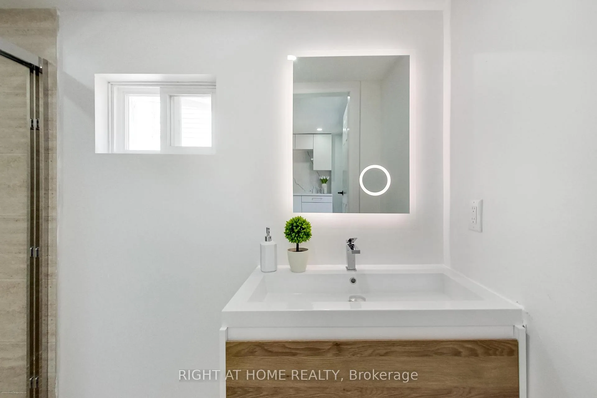 Photo 18 of 259 Robina Avenue, Toronto, Oakwood Village — HOMEH