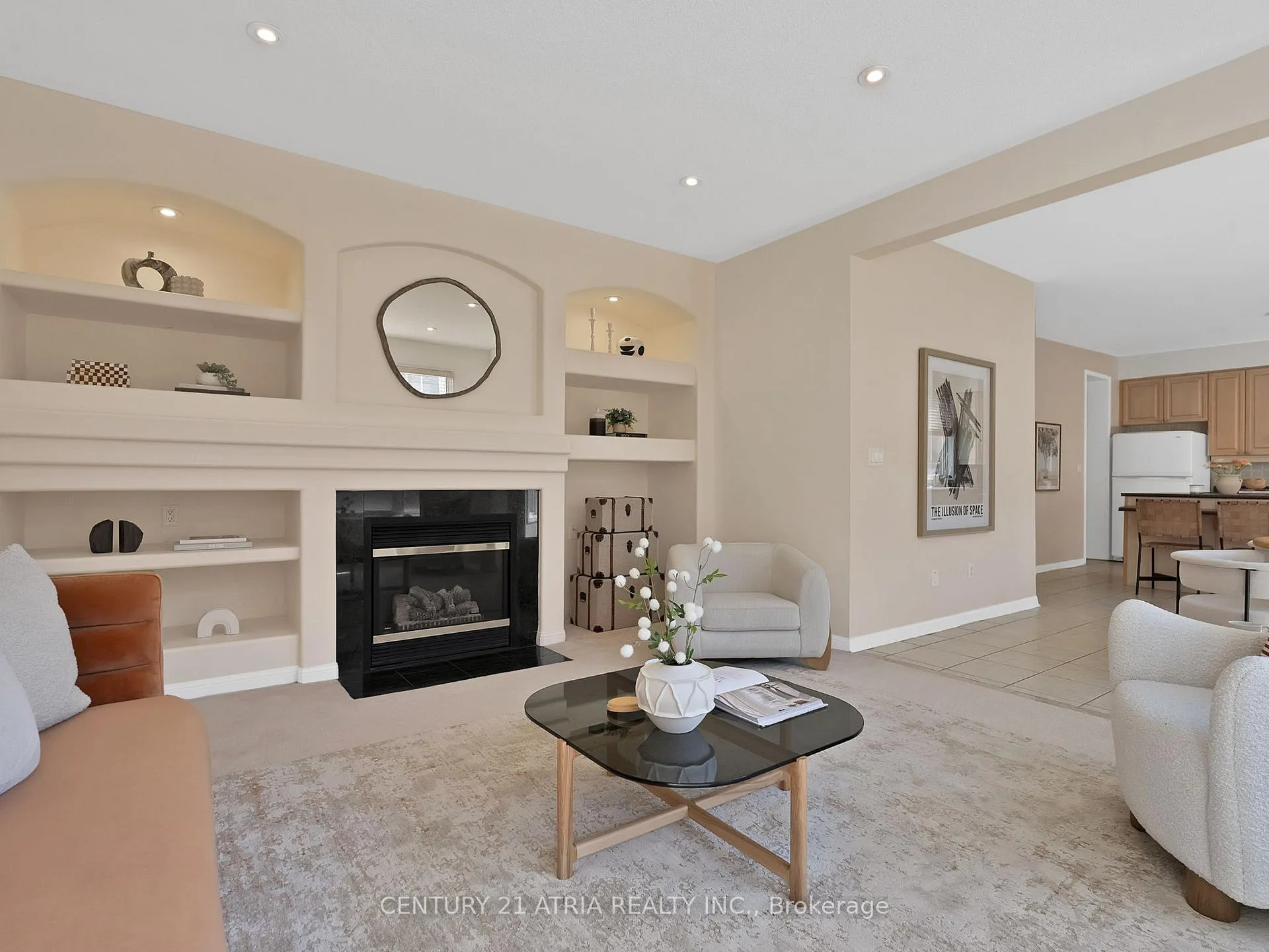 Photo 8 of 39 Saxony Drive, Markham, Berczy — HOMEH