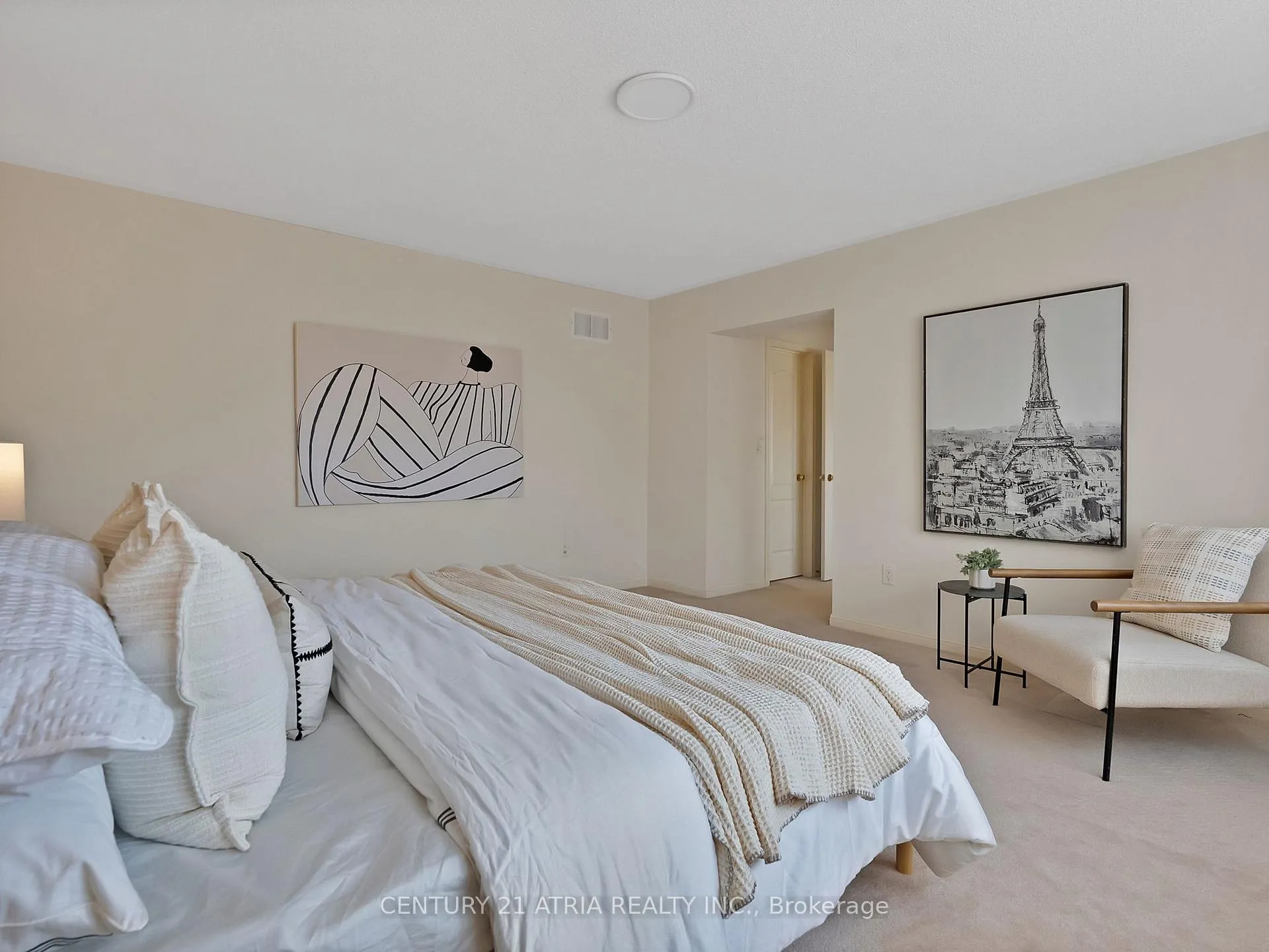 Photo 14 of 39 Saxony Drive, Markham, Berczy — HOMEH
