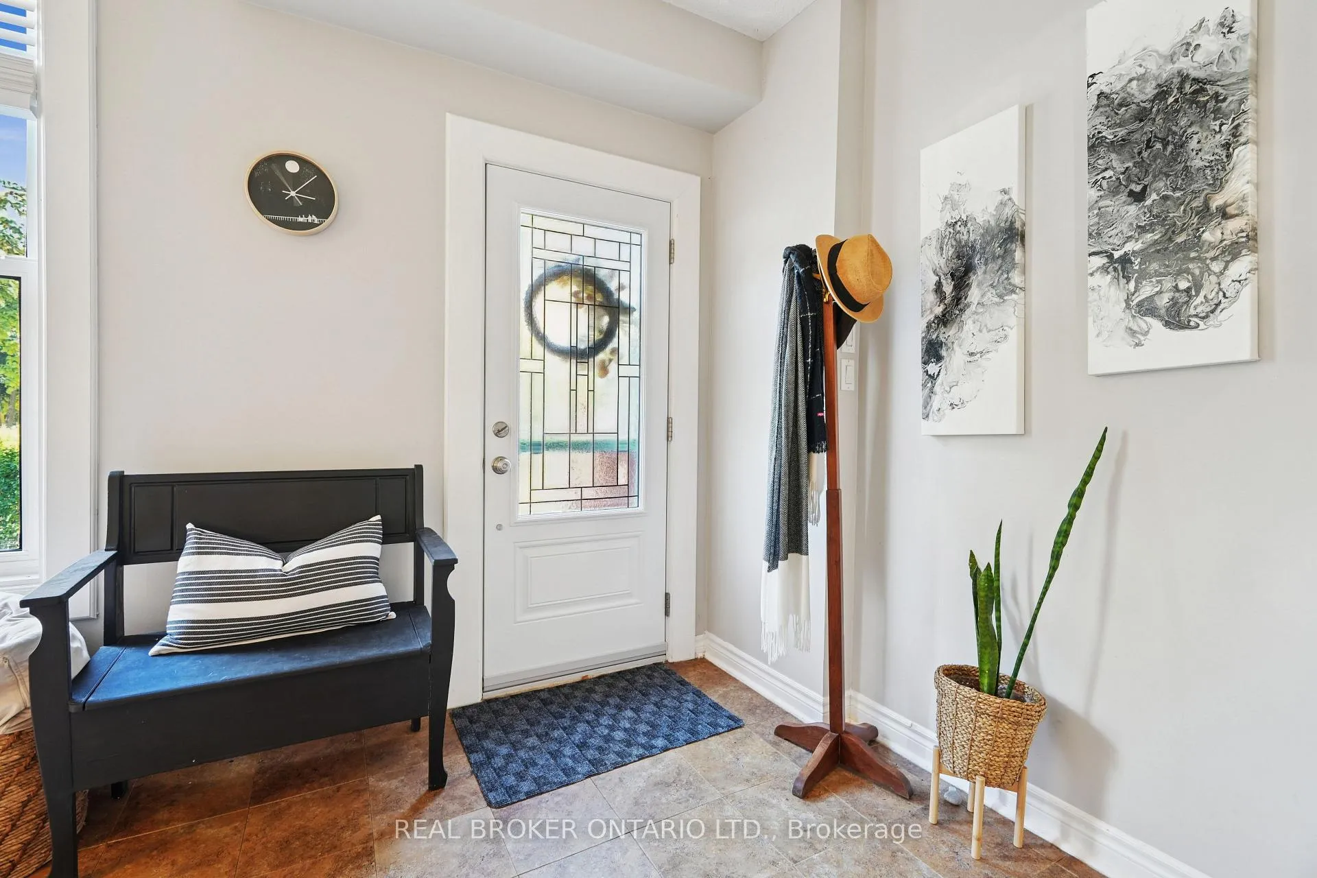 Photo 4 of 2055 Embleton Road, Brampton, Bram West — HOMEH