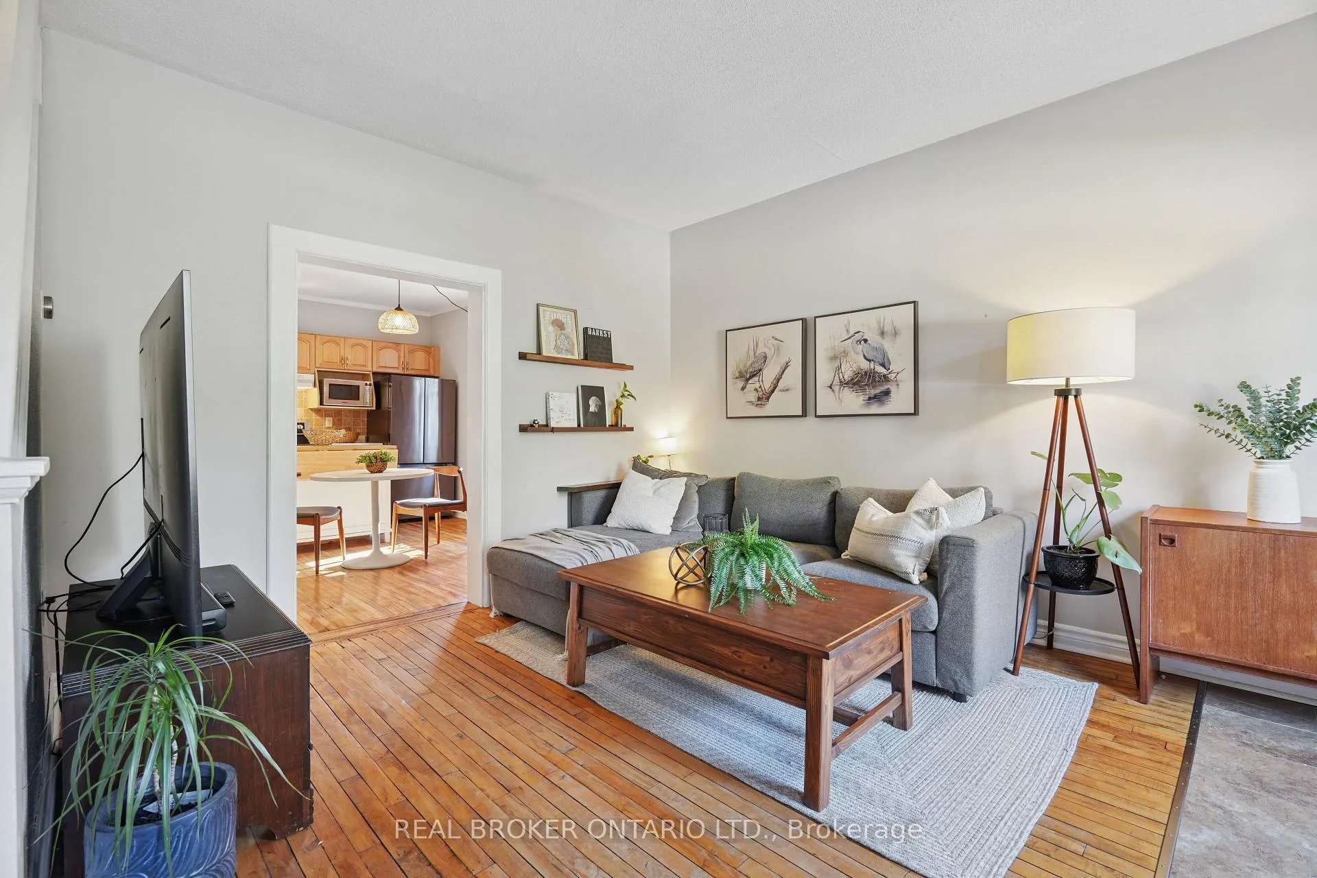 Photo 5 of 2055 Embleton Road, Brampton, Bram West — HOMEH