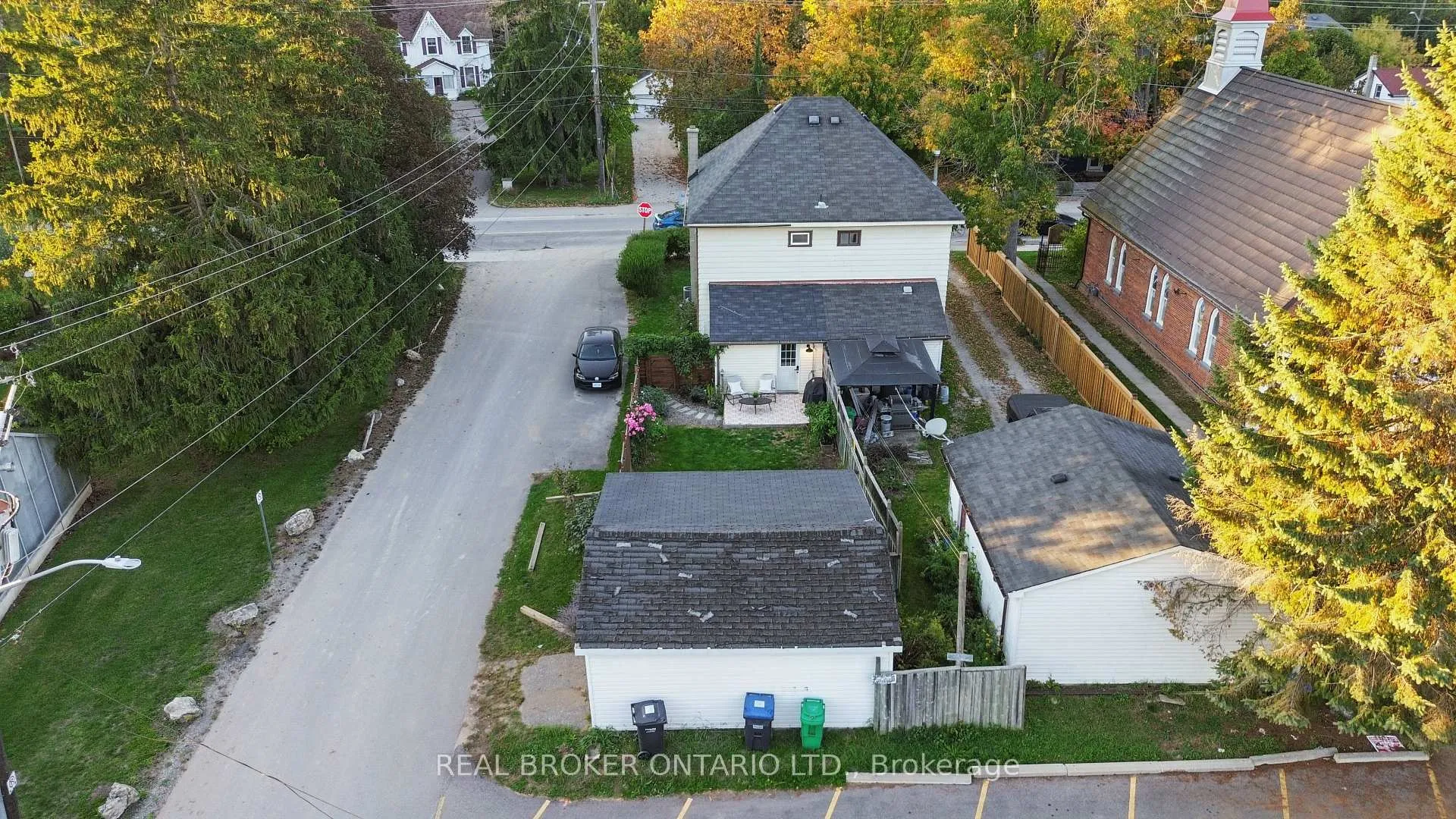 Photo 31 of 2055 Embleton Road, Brampton, Bram West — HOMEH