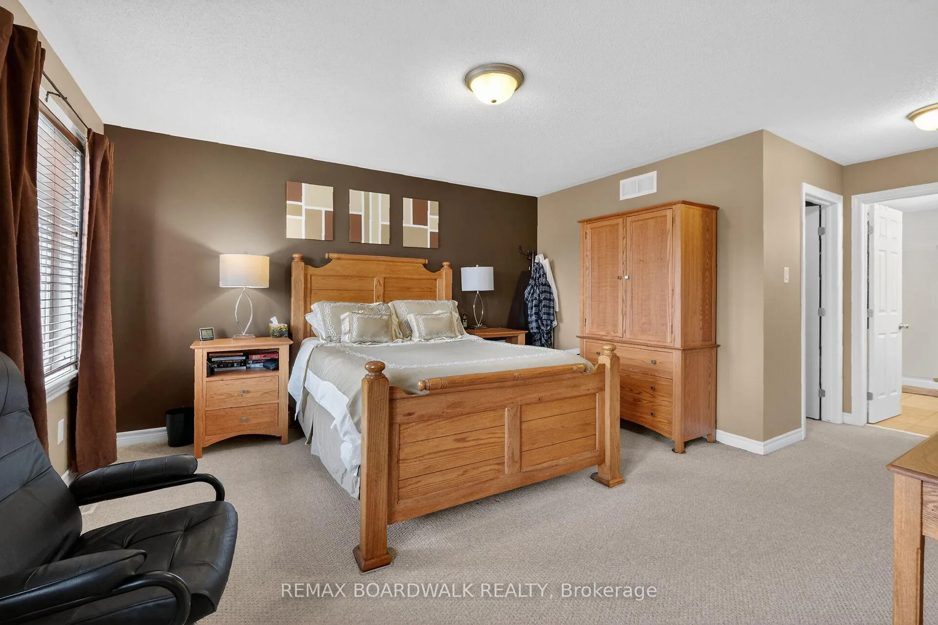 Photo 19 of 241 Denali Way, Ottawa, Stittsville (North) — HOMEH