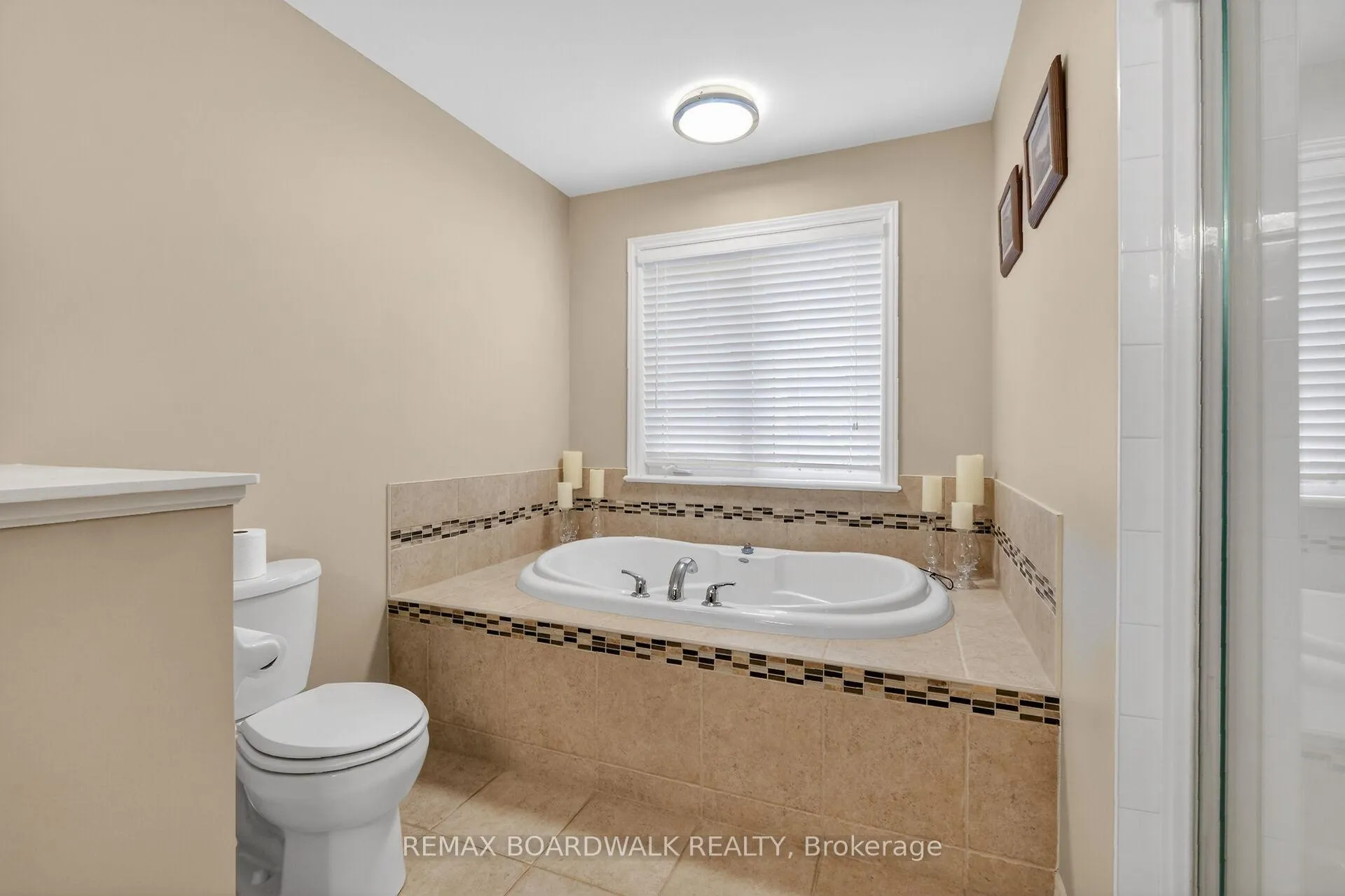 Photo 25 of 241 Denali Way, Ottawa, Stittsville (North) — HOMEH