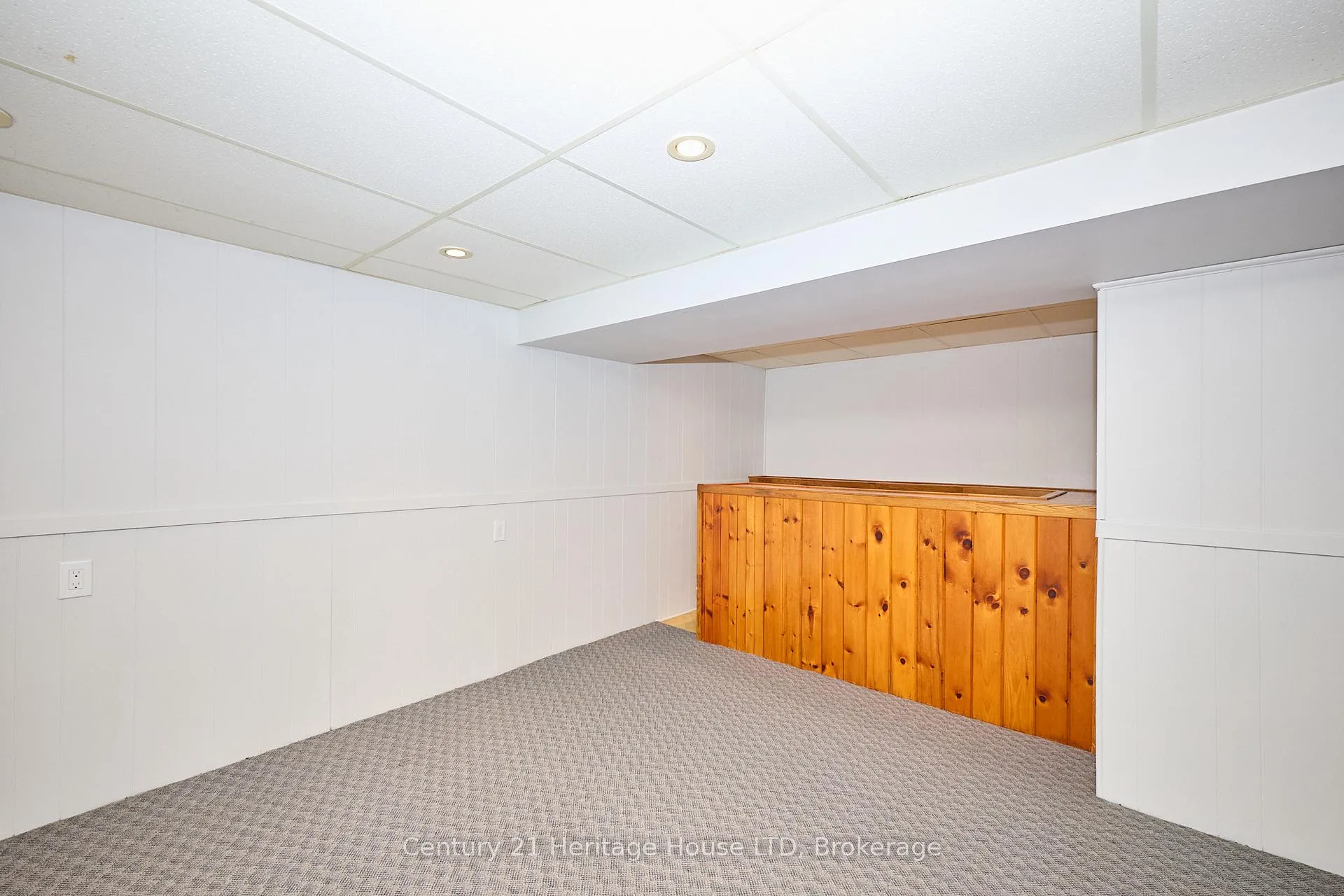Photo 24 of 18 Princeway Drive, St. Catharines, Lakeport — HOMEH