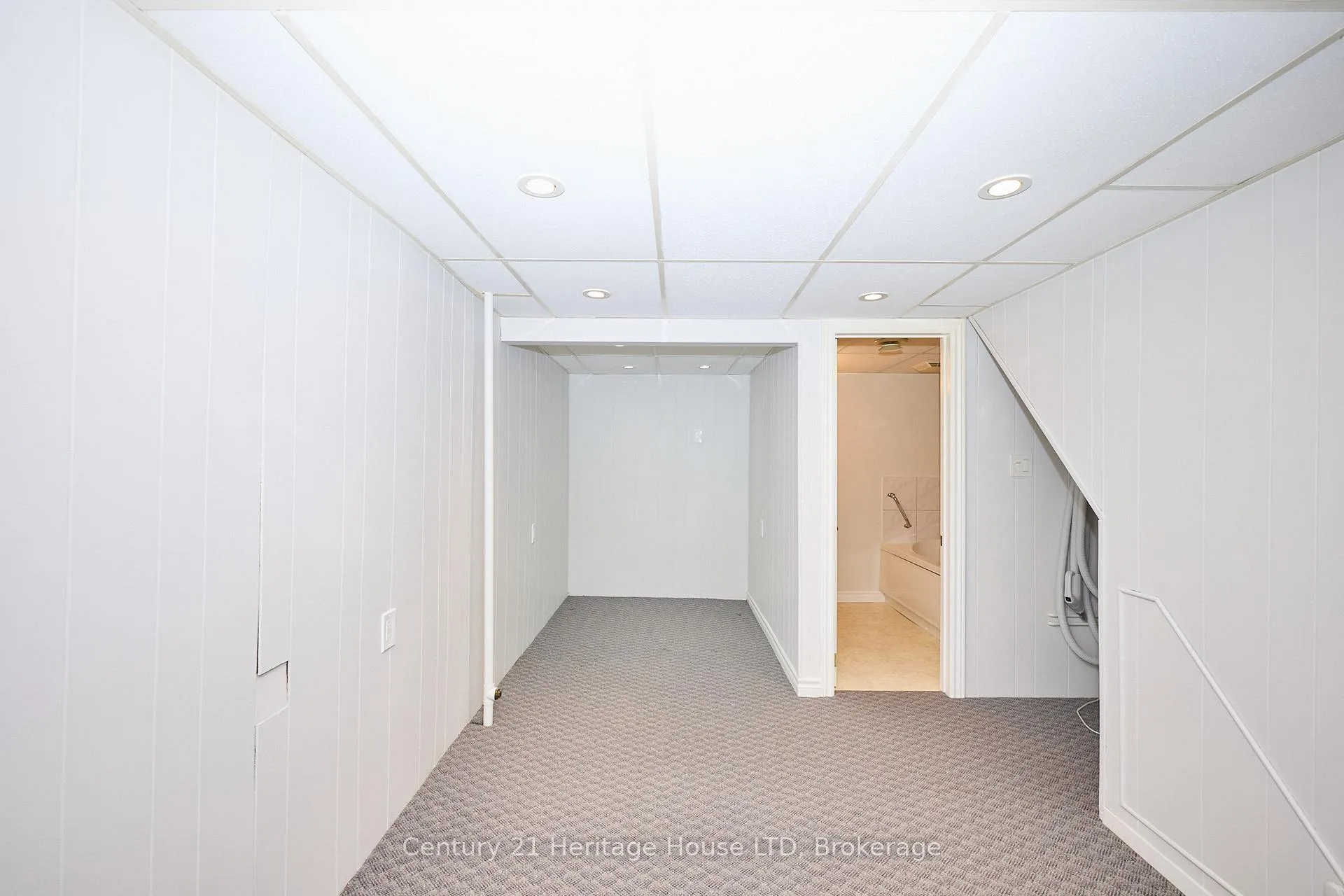 Photo 25 of 18 Princeway Drive, St. Catharines, Lakeport — HOMEH