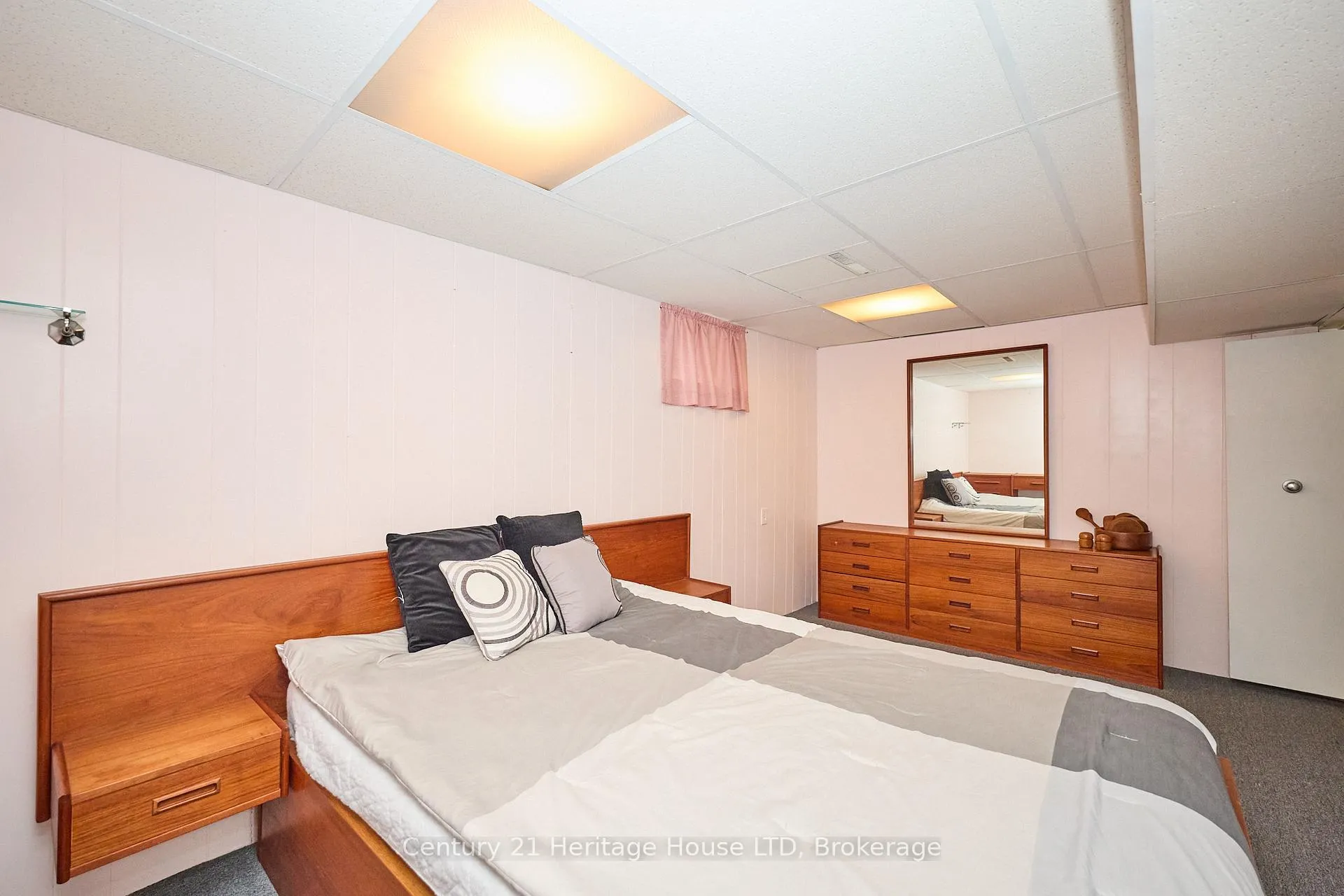 Photo 29 of 18 Princeway Drive, St. Catharines, Lakeport — HOMEH