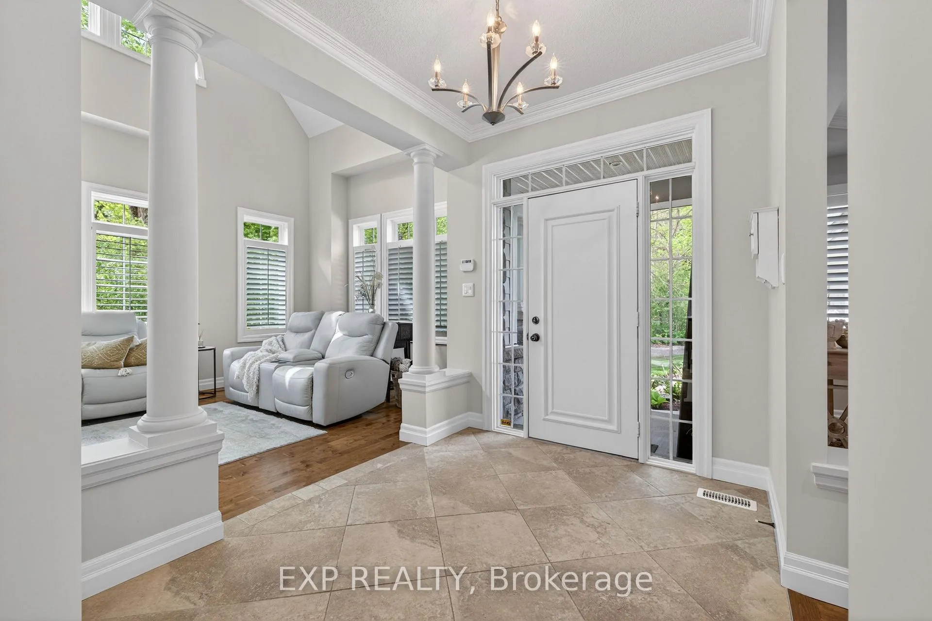 Photo 5 of Unit 11, 3 Sims Estate Place, Kitchener, Grand River South — HOMEH