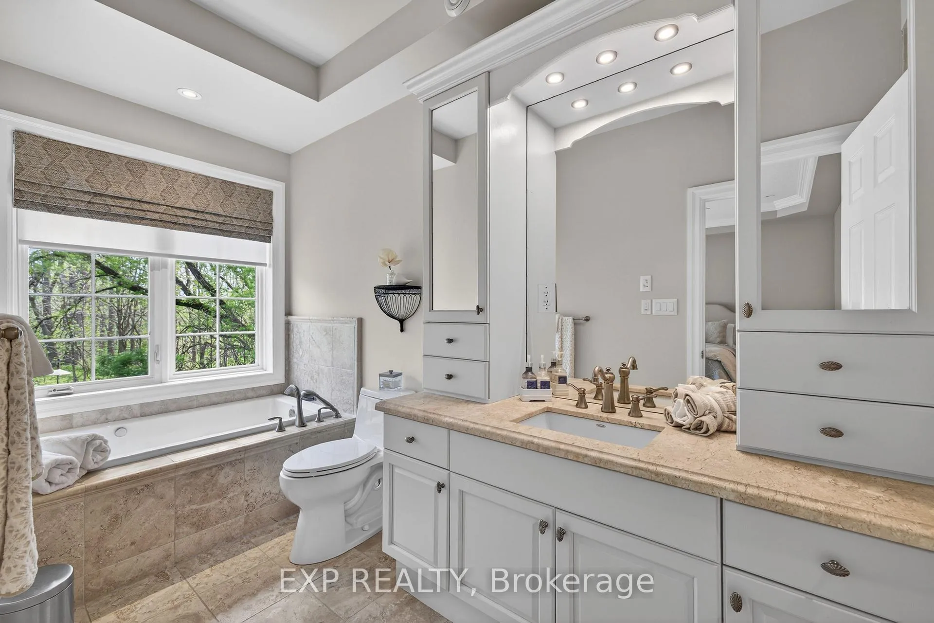 Photo 22 of Unit 11, 3 Sims Estate Place, Kitchener, Grand River South — HOMEH