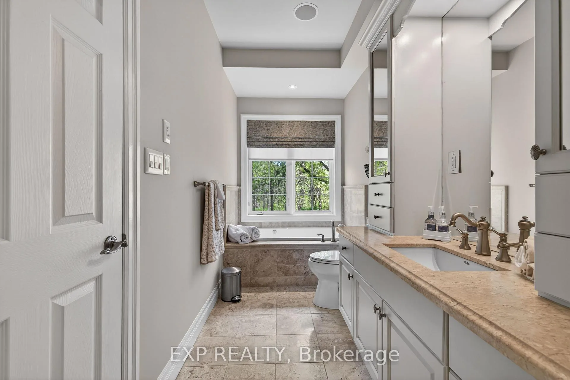 Photo 25 of Unit 11, 3 Sims Estate Place, Kitchener, Grand River South — HOMEH