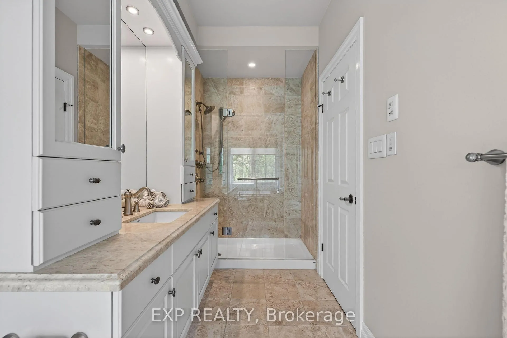 Photo 26 of Unit 11, 3 Sims Estate Place, Kitchener, Grand River South — HOMEH