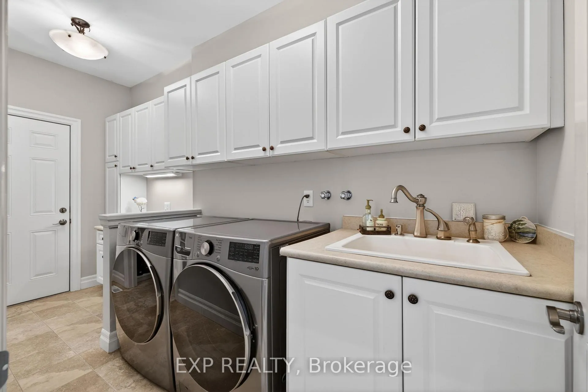 Photo 27 of Unit 11, 3 Sims Estate Place, Kitchener, Grand River South — HOMEH