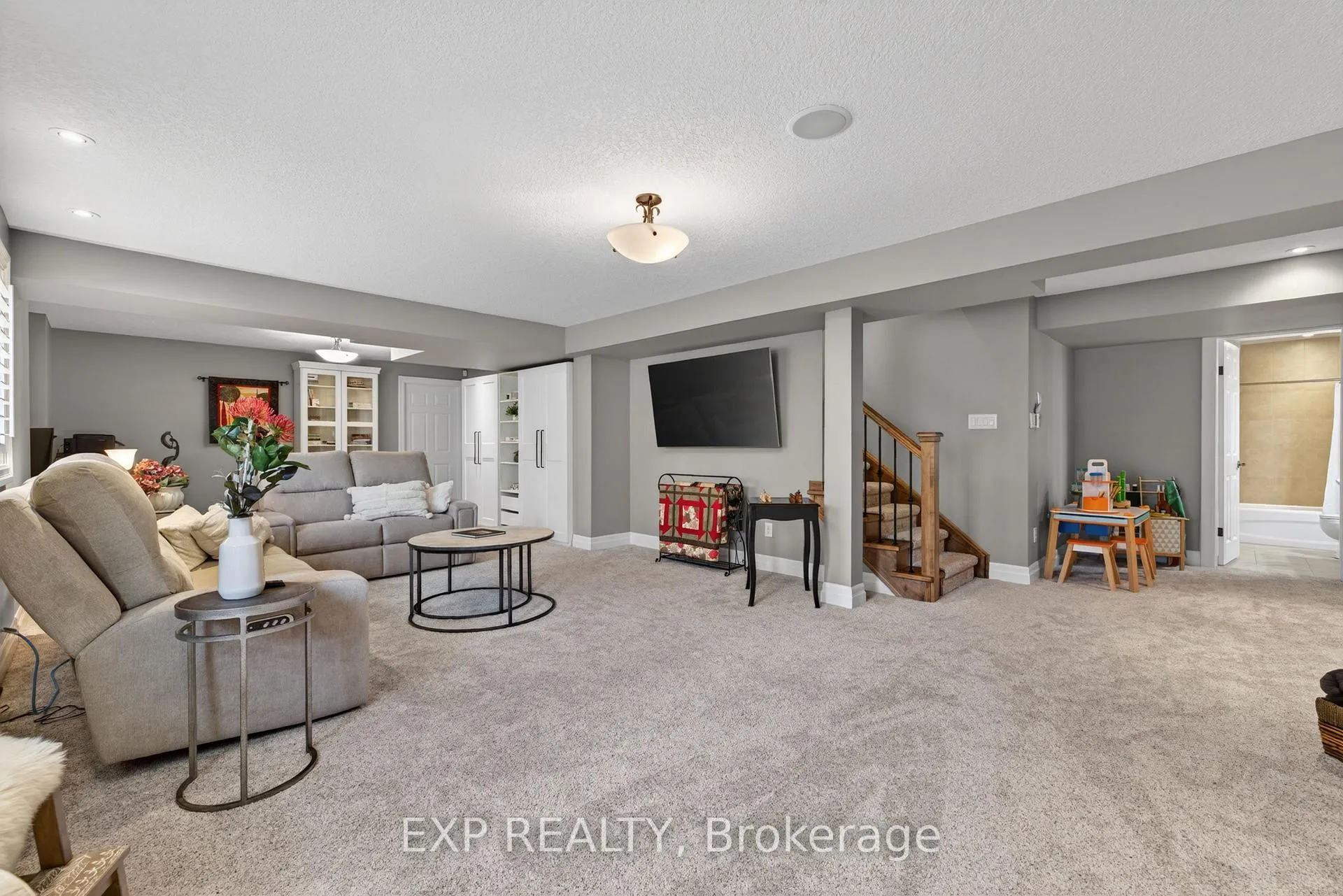 Photo 41 of Unit 11, 3 Sims Estate Place, Kitchener, Grand River South — HOMEH