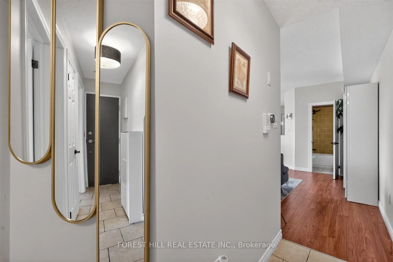 Photo 16 of Unit 3, 9 Sherman Avenue, Hamilton, Stipley — HOMEH