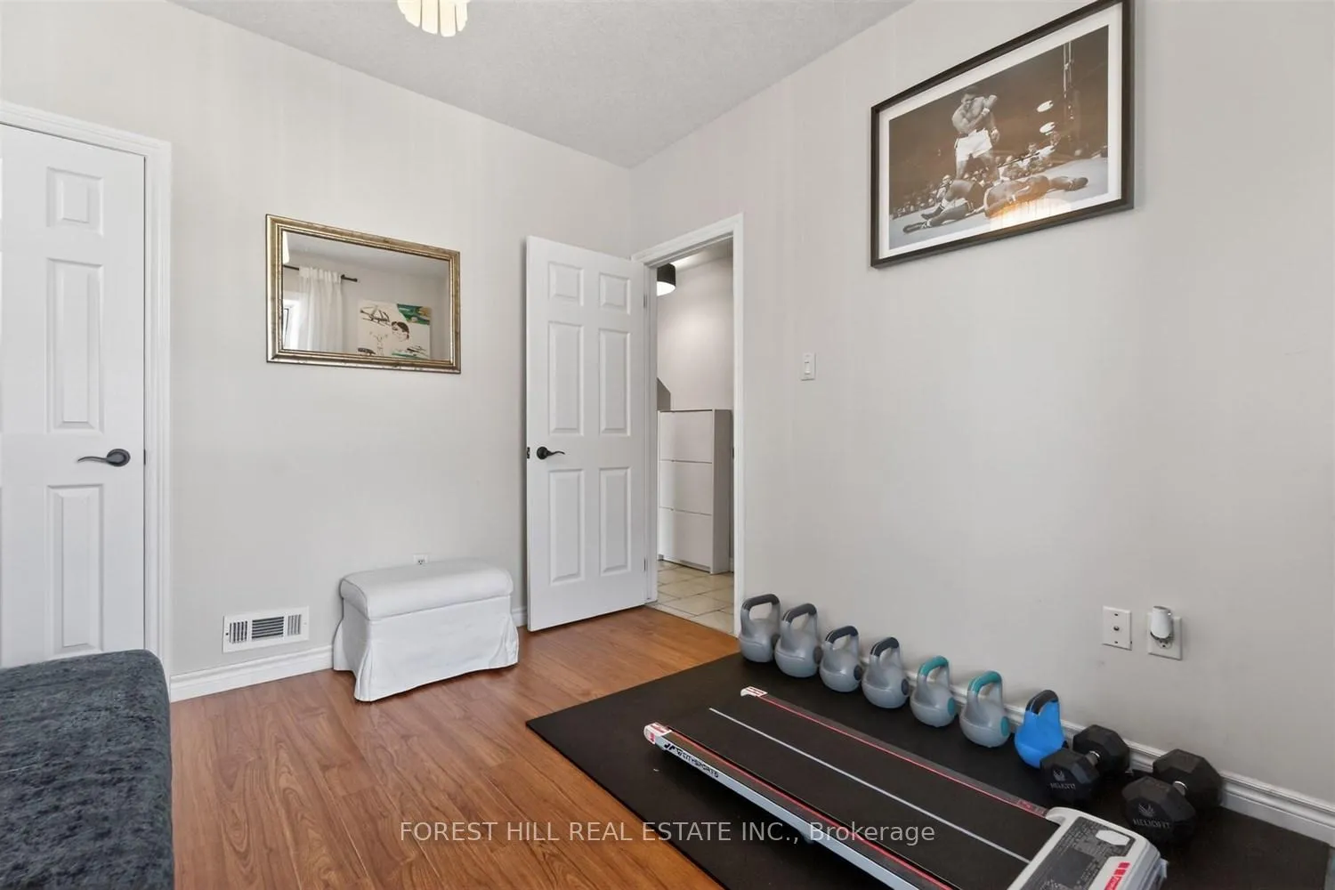 Photo 13 of Unit 3, 9 Sherman Avenue, Hamilton, Stipley — HOMEH