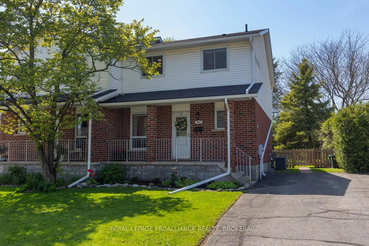 Photo 2 of 30 Barker Drive, Kingston, Kingston East (Incl Barret Crt) — HOMEH