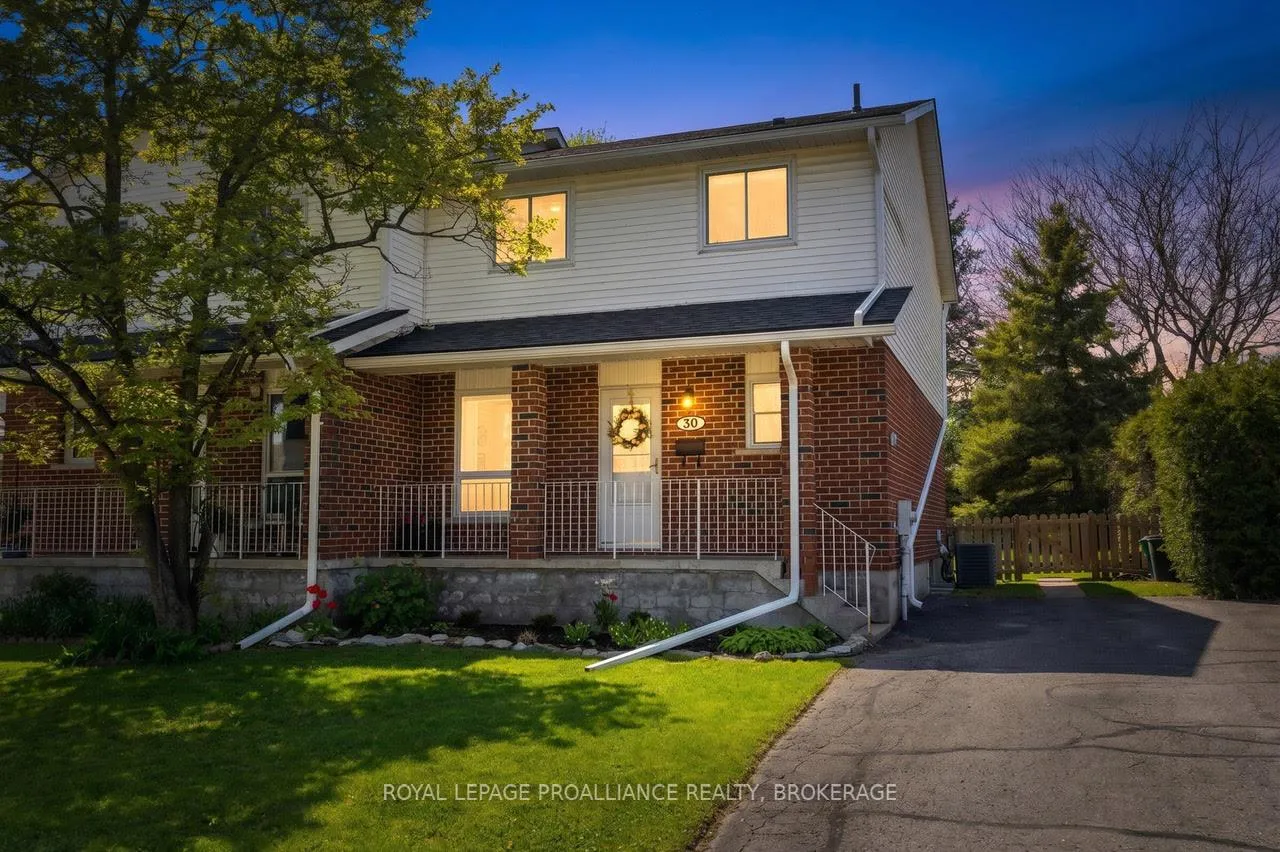 Photo 35 of 30 Barker Drive, Kingston, Kingston East (Incl Barret Crt) — HOMEH